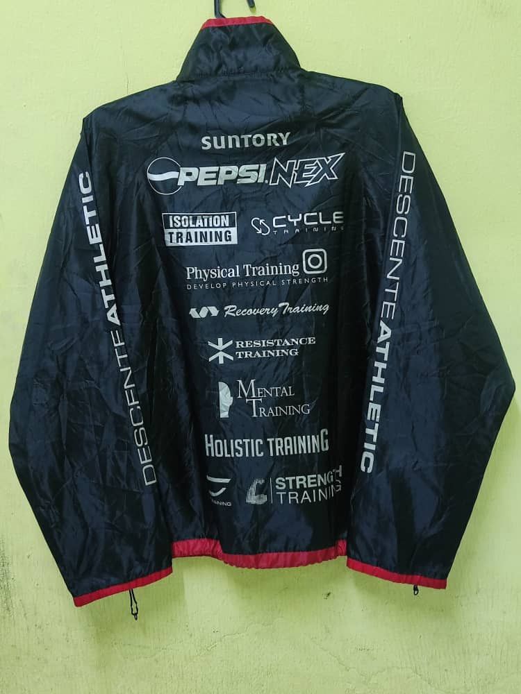 Descente Descente x Pepsi nilon Jacket full logo Size US M / EU 48-50 / 2 - 2 Thumbnail