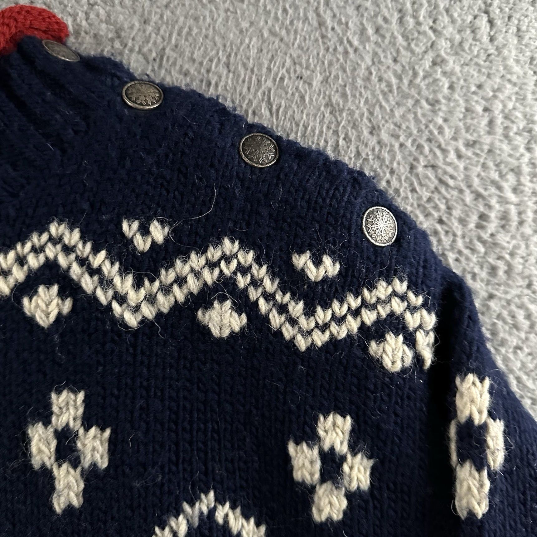 Ralph Lauren VINTAGE Ralph Lauren Womens Sweater Blue Size Large Snowflake 1995 Wool Alpaca Pullover KnIT Womens/Large/Blue Snowflake Vintage 1995 Wool Alpaca Size L / US 10 / IT 46 - 3 Thumbnail
