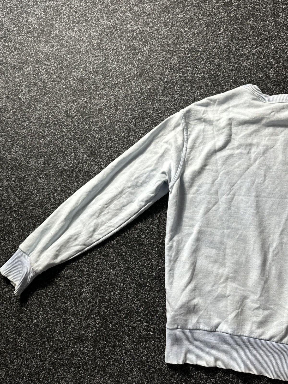 Diesel × Vintage 🚨Vintage Diesel Big Logo Y2K 00s Boxy sweatshirt Hype Rare Size US S / EU 44-46 / 1 - 12 Thumbnail