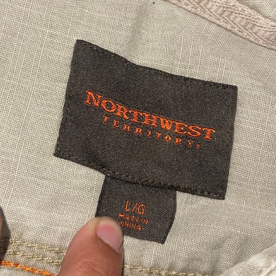 Other Northwest Territories Button up Short Sleeve Shirt Safari Size US L / EU 52-54 / 3 - 4 Thumbnail