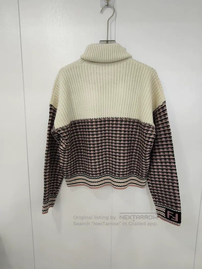 Fendi Fendi Cashmere high-neck knitted sweater with color-blocke Size XS / US 0-2 / IT 36-38 - 2 Thumbnail