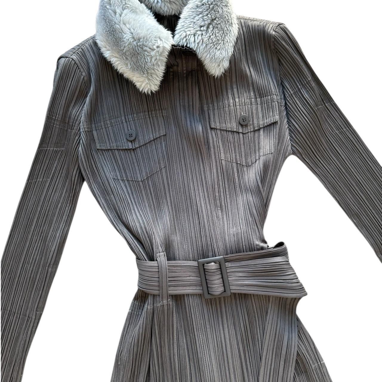 Pleats Please Issey Miyake RARE Pleats Please Issey Miyake fur trim jacket Size ONE SIZE - 2 Thumbnail