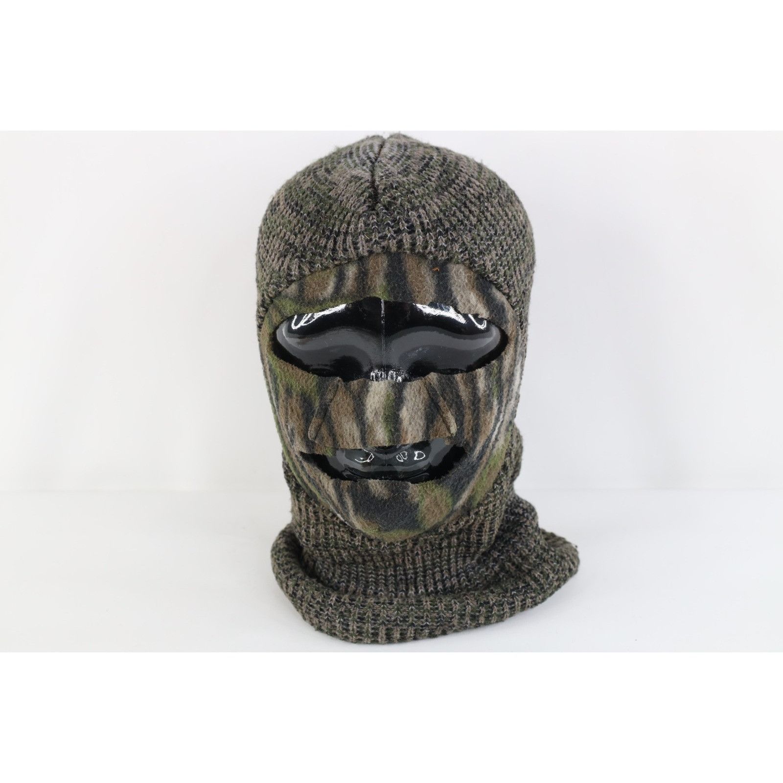 Vintage Vintage 90s Streetwear Camouflage Face Camouflage Beanie Hat Size ONE SIZE - 1 Thumbnail