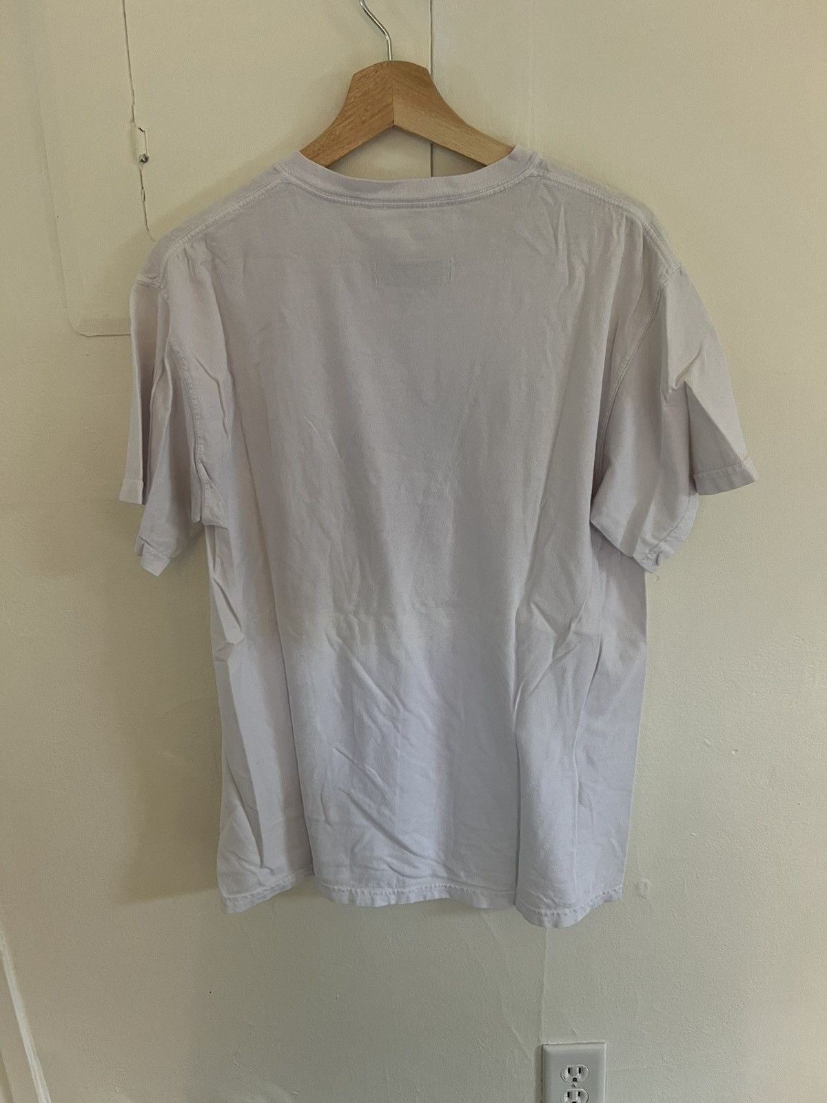 Vintage White VIZN T Size US M / EU 48-50 / 2 - 3 Thumbnail
