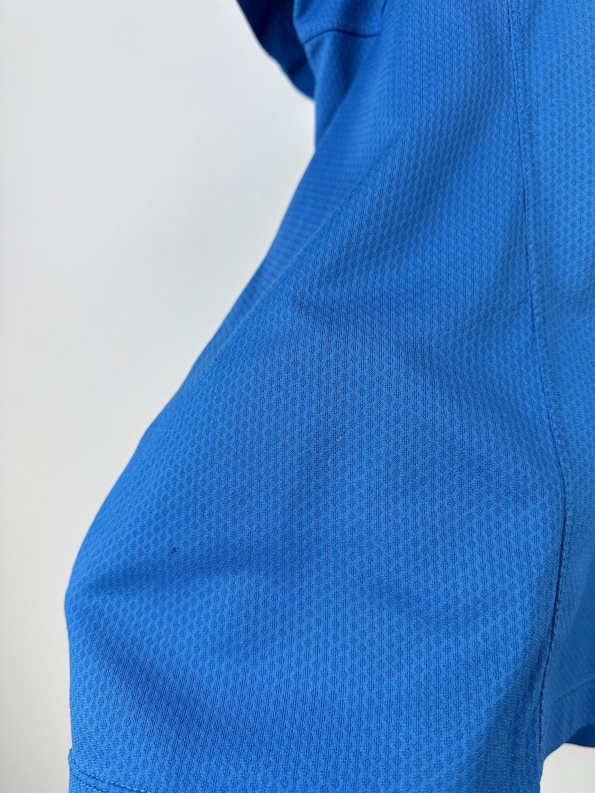 Arc'teryx × Vintage Vintage Arc’teryx T-shirt Size US L / EU 52-54 / 3 - 9 Thumbnail