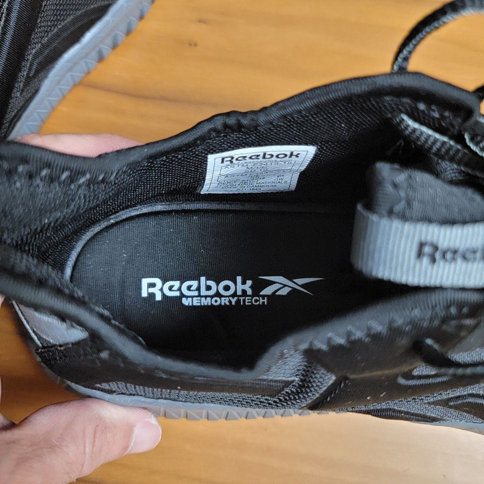 Reebok Reebok Flexagon 3.0 Work Shoe CT Black Men Sz 9W RB4064 (30) Size US 9 / EU 42 - 7 Thumbnail