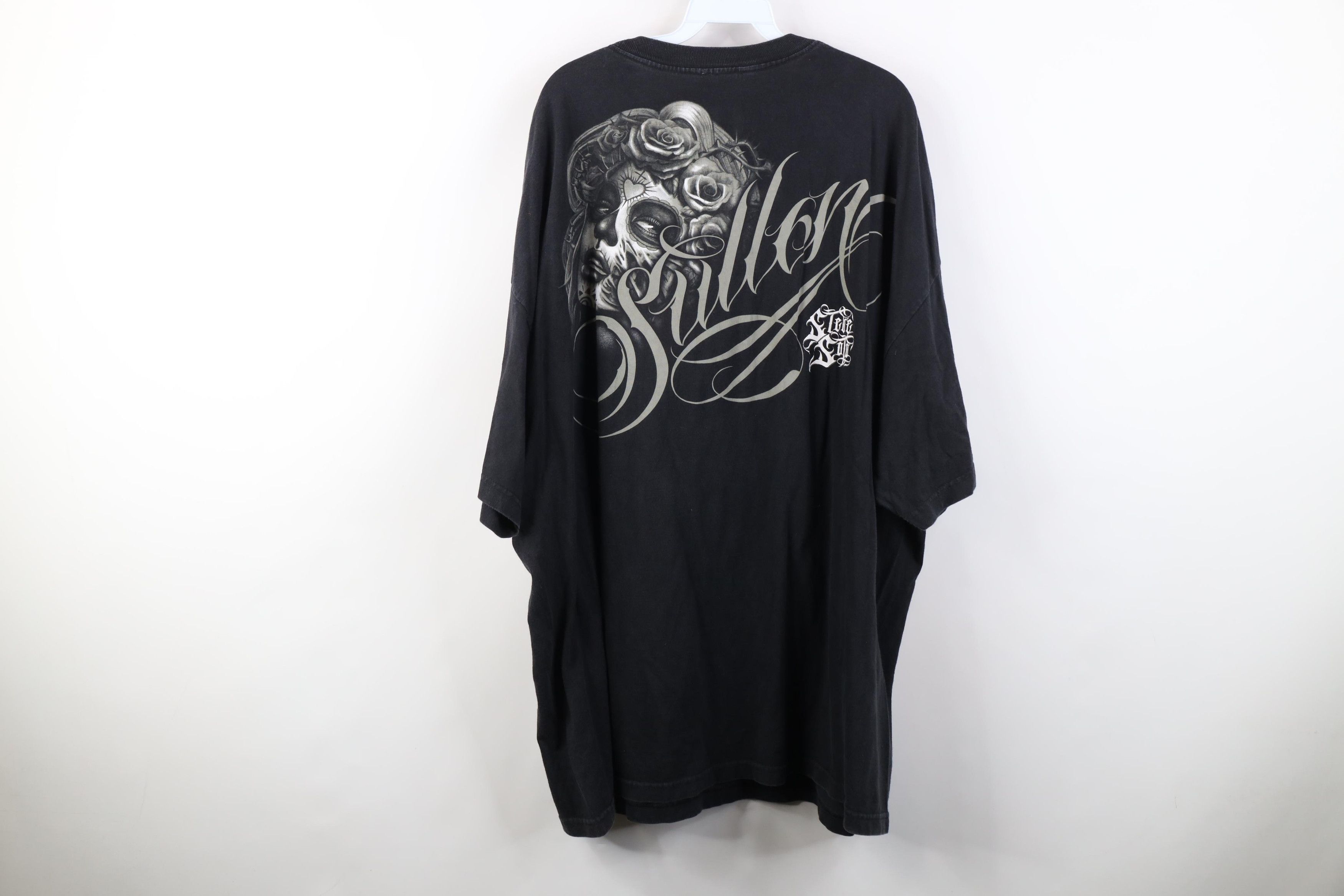 Vintage Vintage Y2K Streetwear Pinup Girl Sugar Skull T-Shirt Black Size US XXL / EU 58 / 5 - 15 Thumbnail