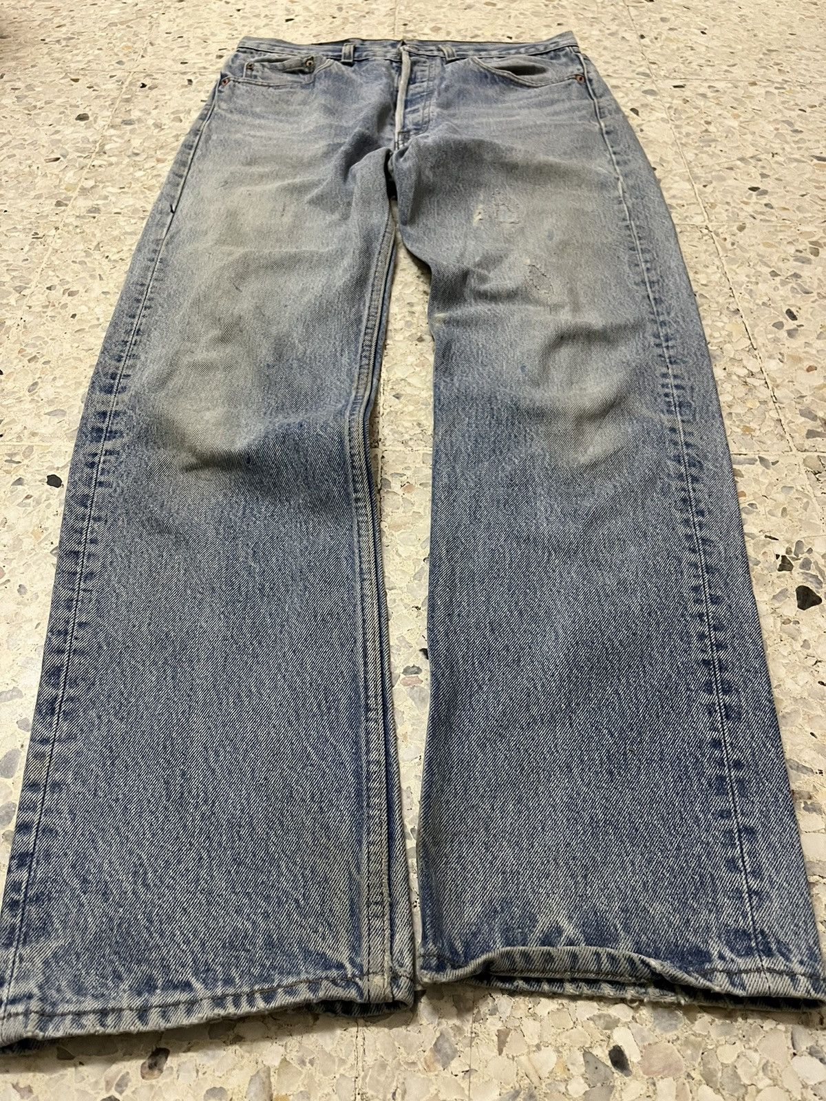 Levi's Rare 90a Levi’s 501XX Light Blue Wash Distressed Vintage Size US 31 - 13 Thumbnail