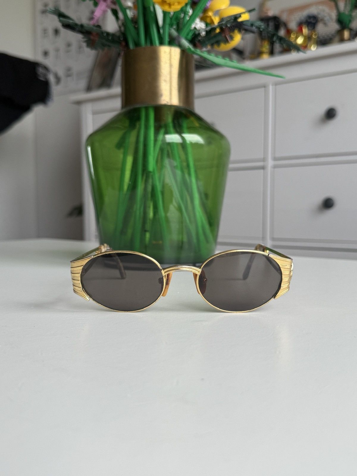 Designer × Fendi × Vintage Vintage 90s Fendi oval gold sunglasses luxury old money y2k Size ONE SIZE - 2 Thumbnail