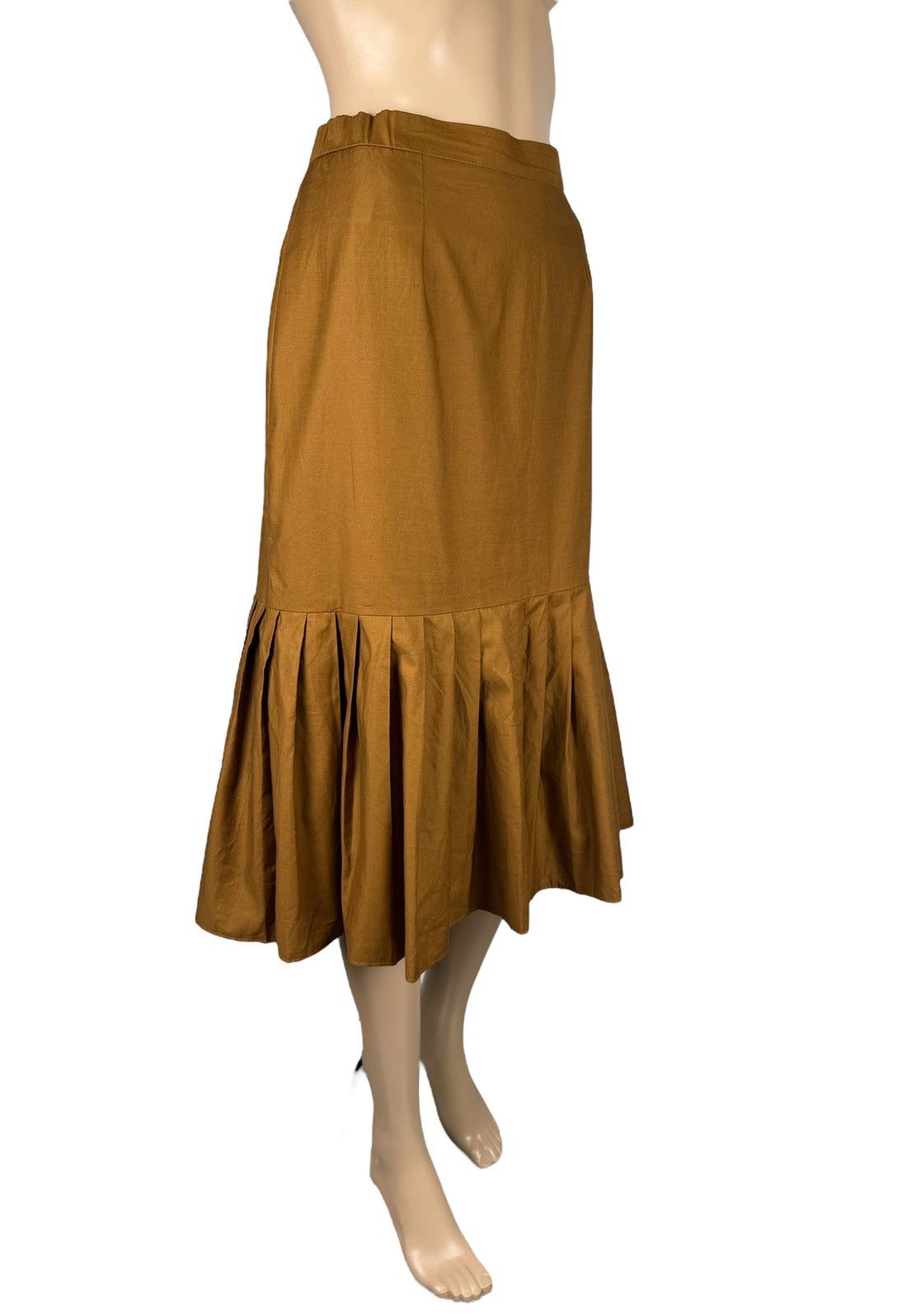 Givenchy Givenchy En Plus Vintage Skirt Pleated High Waist size 42 Size 28" / US 6 / IT 42 - 2 Thumbnail