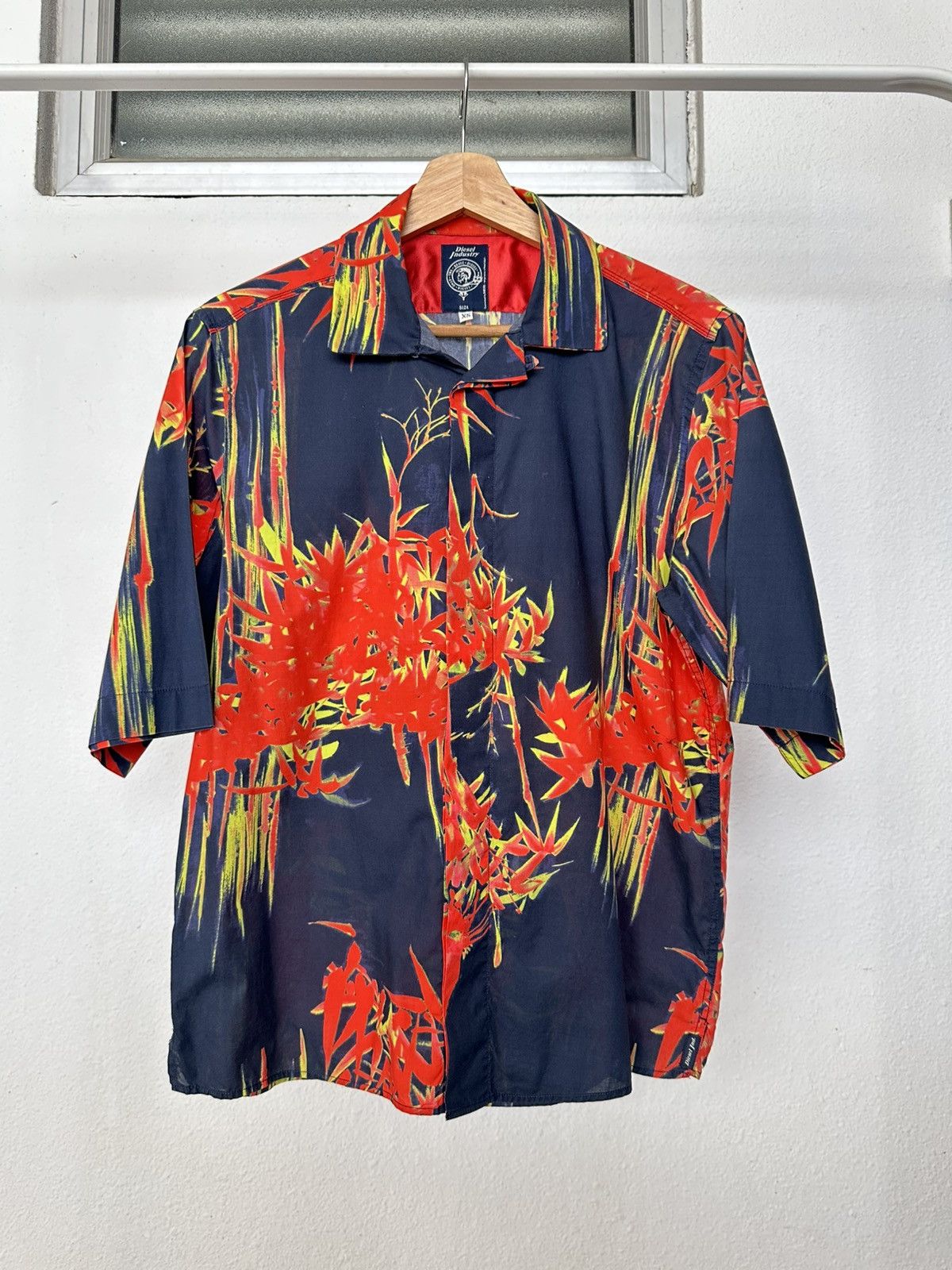 Diesel 2010's Diesel open collar shirt Size US S / EU 44-46 / 1 - 5 Thumbnail