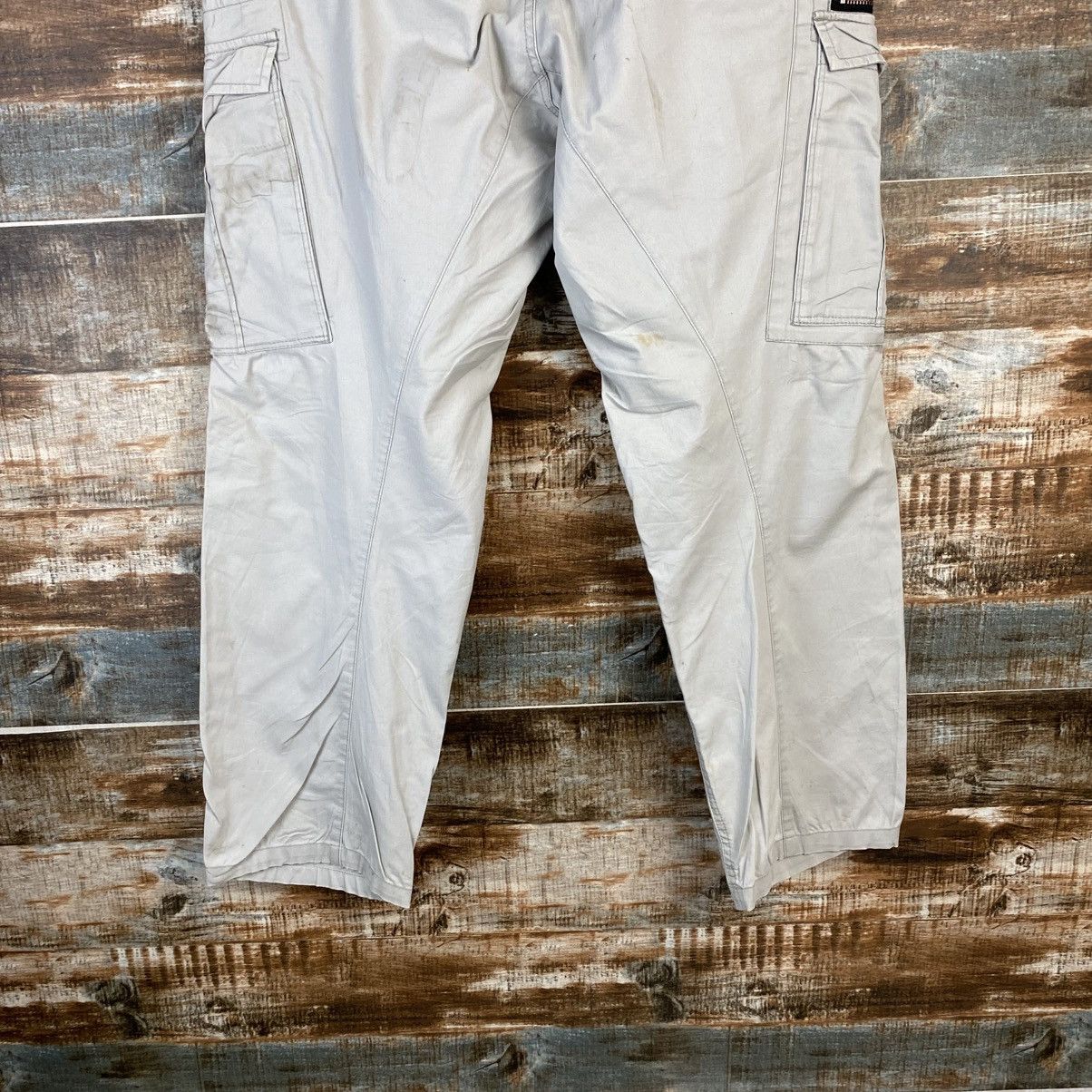 Other DL Xebec White Cargo Multipocket Pants #C1265 Size US 33 - 17 Thumbnail