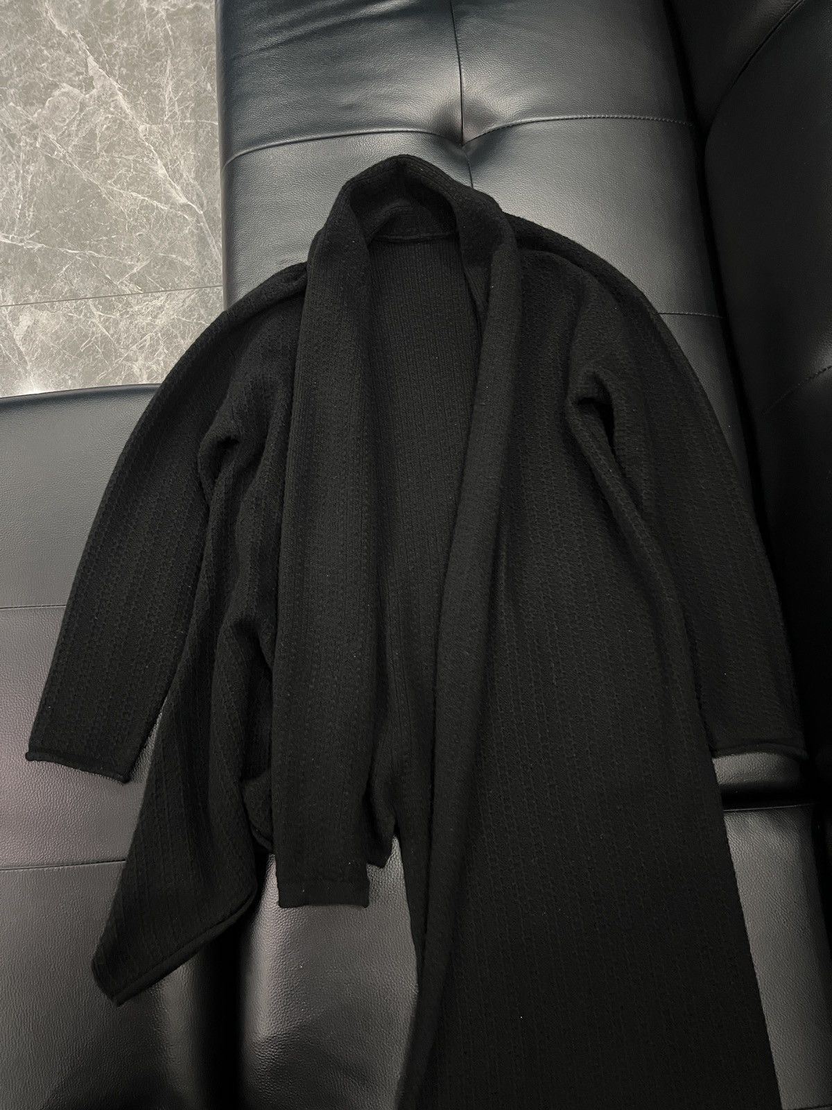 Yohji Yamamoto Yohji Yamamoto Asymmetric Hem Knit Sweater Size US M / EU 48-50 / 2 - 13 Thumbnail