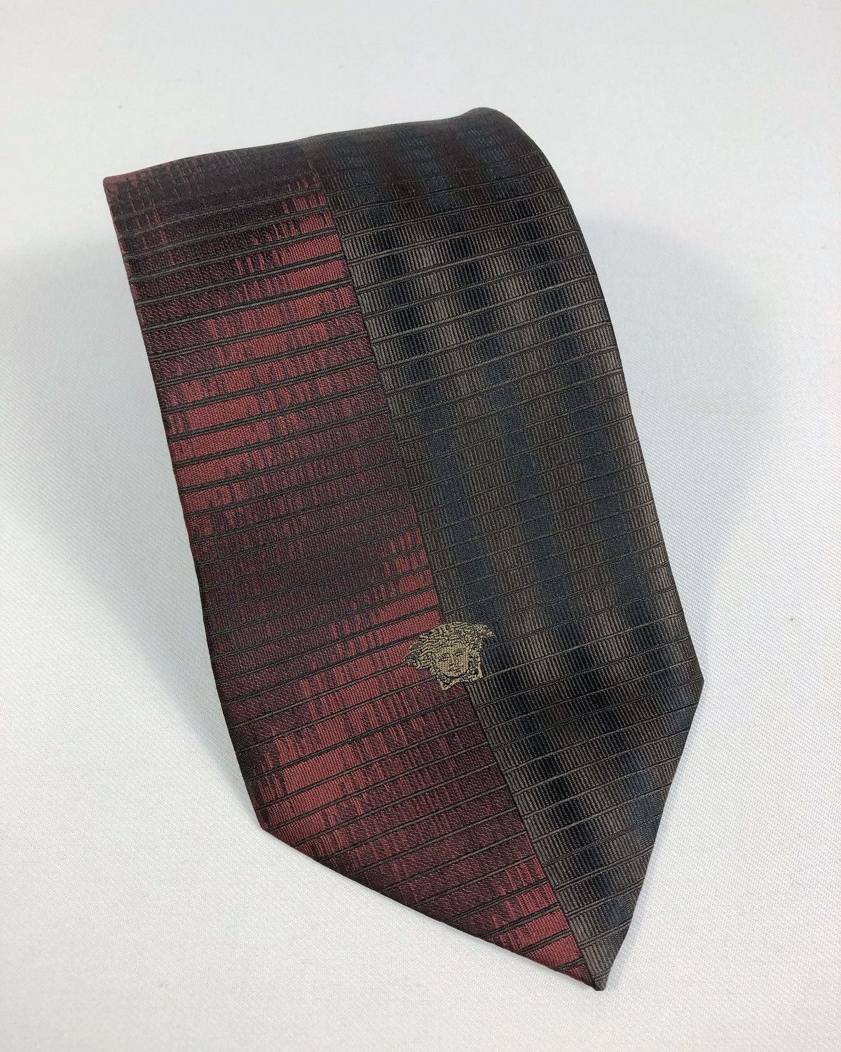 Versace Rare Versace Silk Tie Made in Italy Size ONE SIZE - 1 Thumbnail