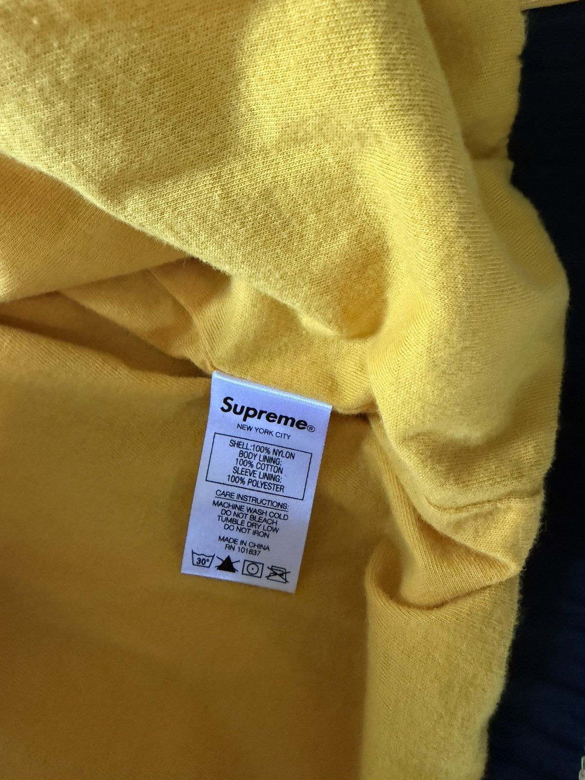Supreme Supreme Shoulder Logo Track Jacket Yellow Black Size US XL / EU 56 / 4 - 3 Thumbnail