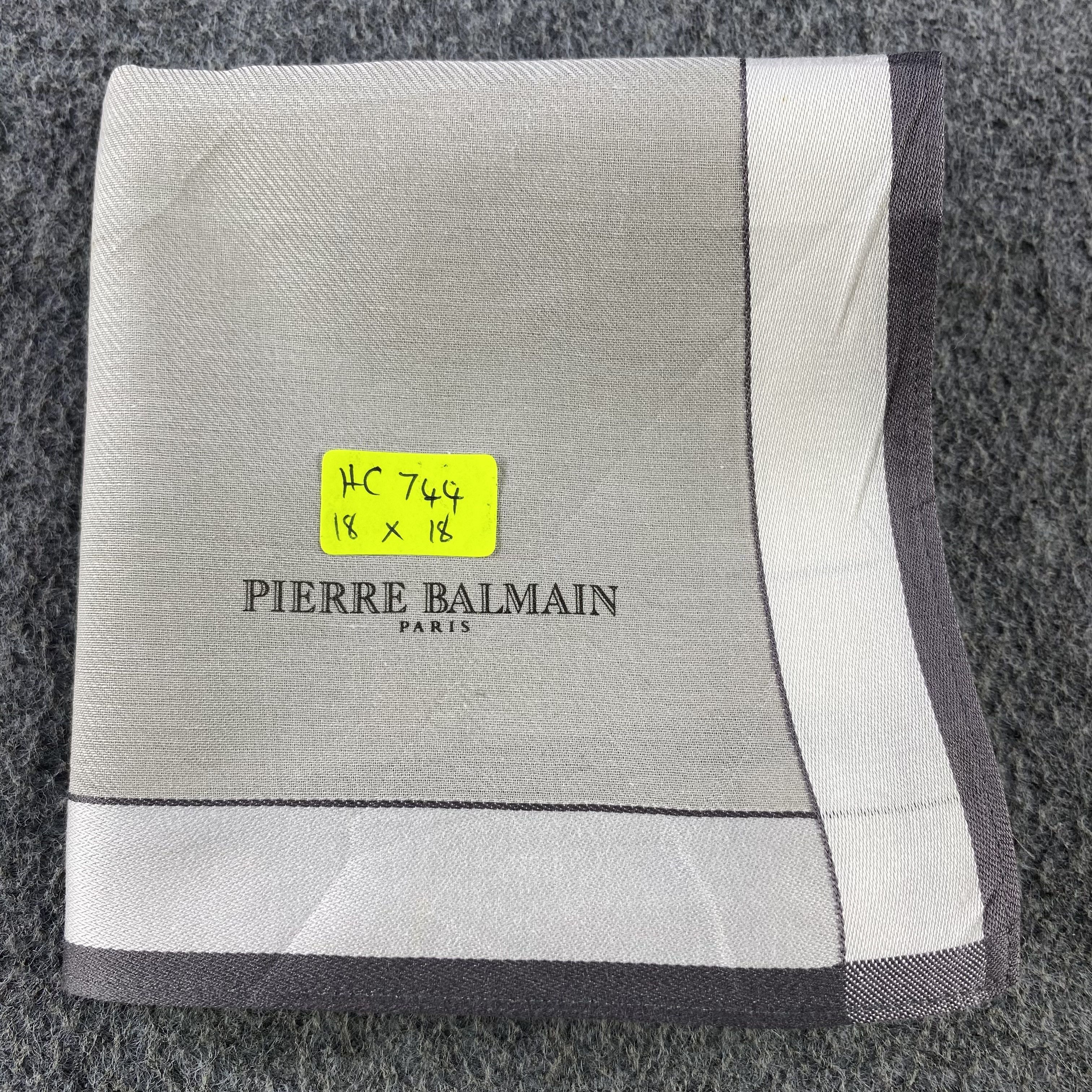 Pierre Balmain × Vintage Pierre Balmain Handkerchief/Neckerchief/Bandana HC744 Size ONE SIZE - 6 Thumbnail