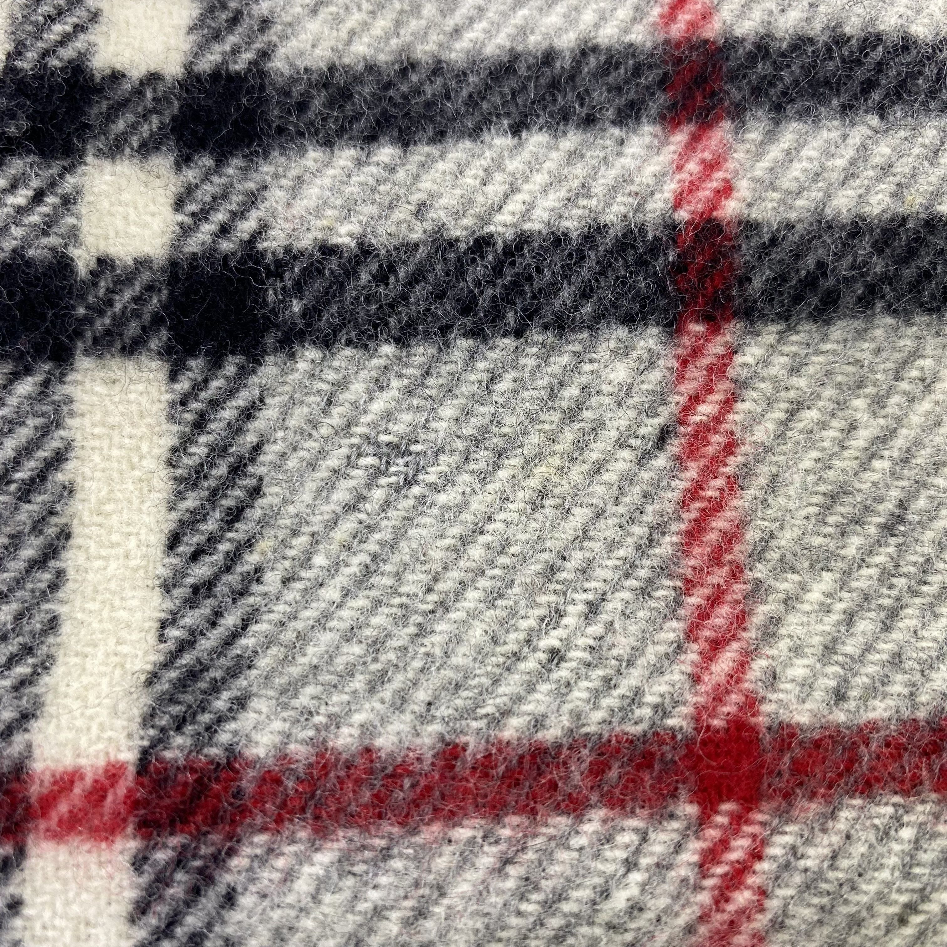 Burberry Burberry Wool Muffler / Scarf / Neckwear -T1305 Size ONE SIZE - 8 Thumbnail