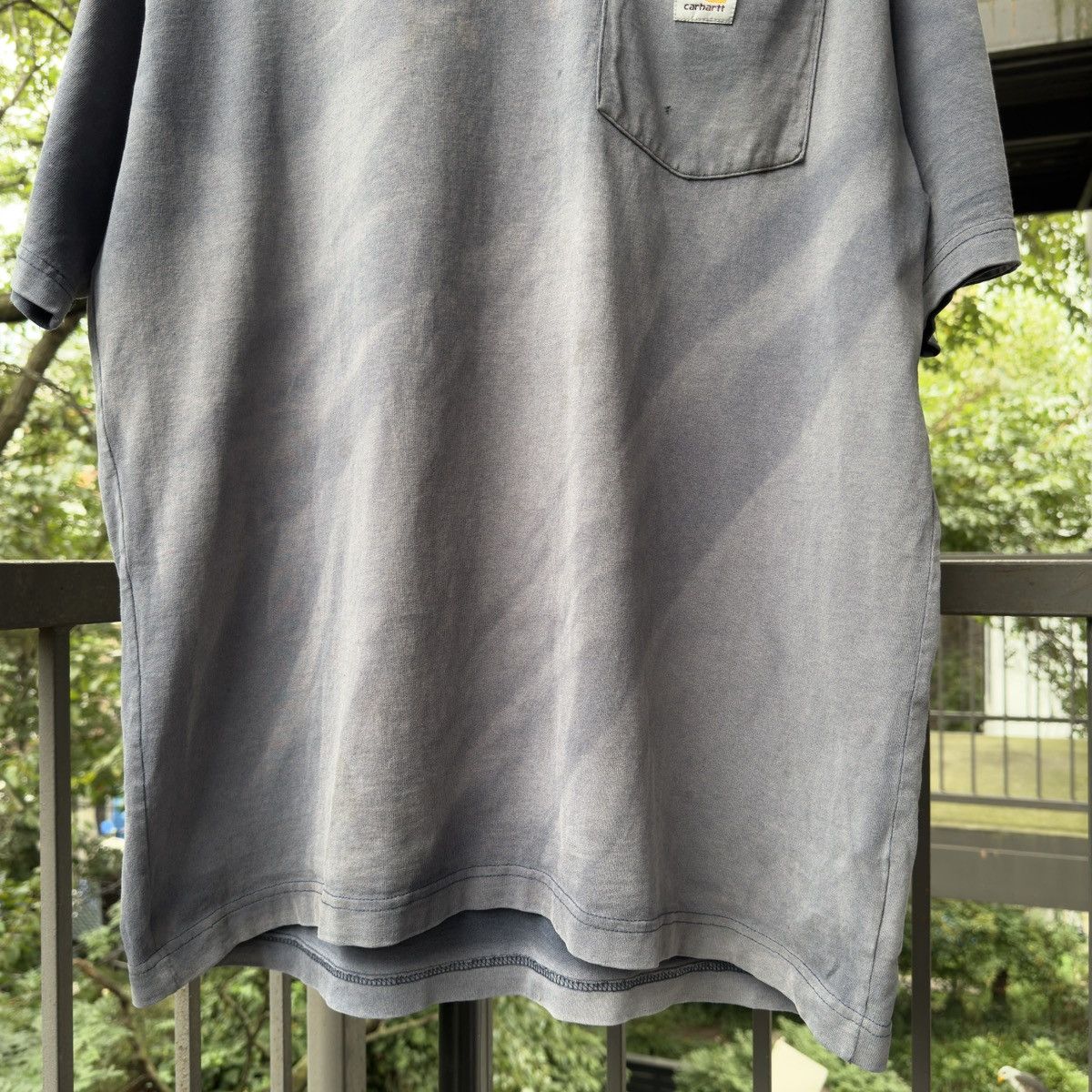 Carhartt Carhartt Thrashed Faded Dirty Distressed Shirt ERD Grunge Size US M / EU 48-50 / 2 - 10 Thumbnail