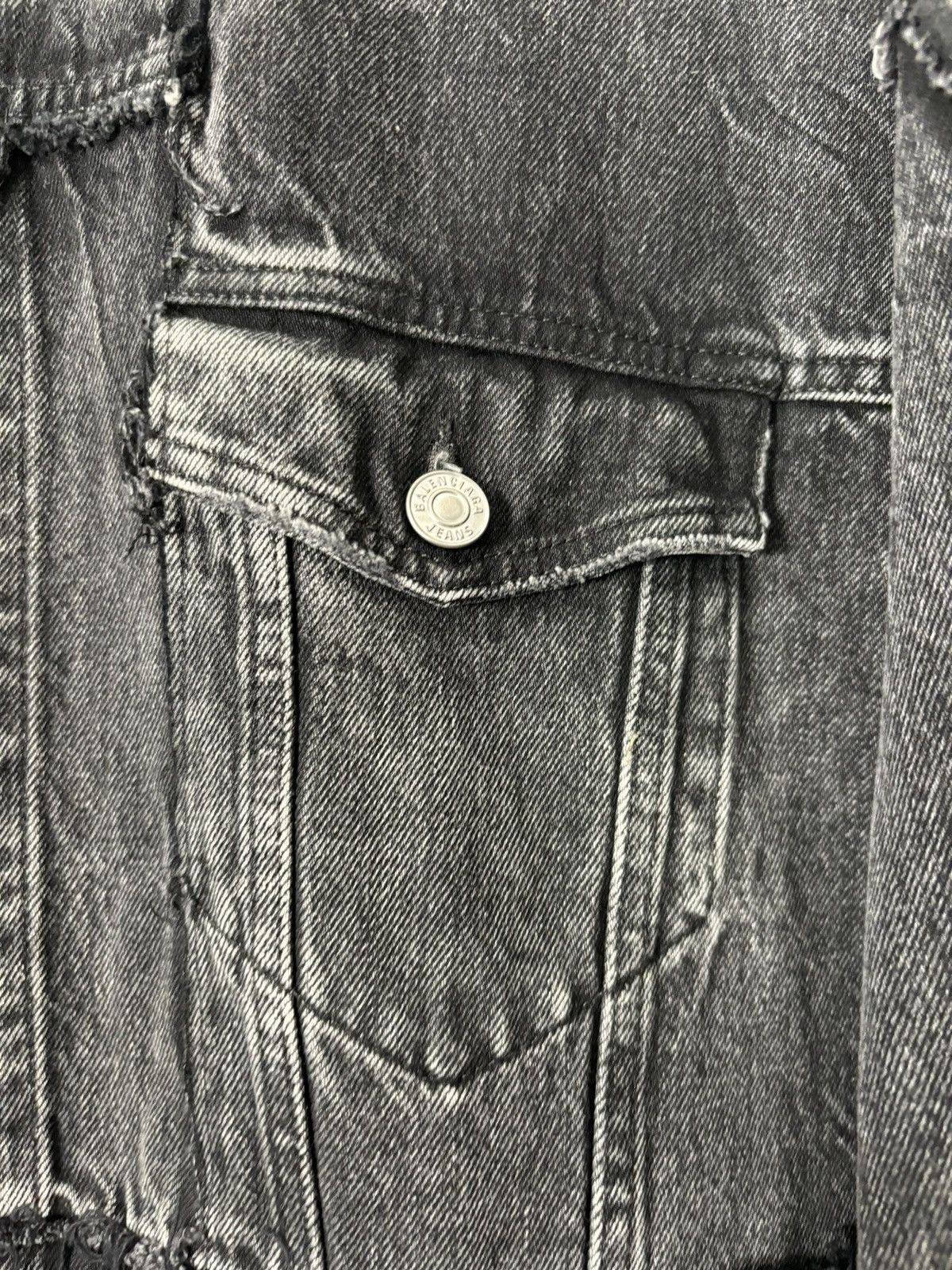 Balenciaga 🚭BALENCIAGA GRAIL🚭 RECONSTRUCTED DENIM JACKET Size US L / EU 52-54 / 3 - 3 Thumbnail