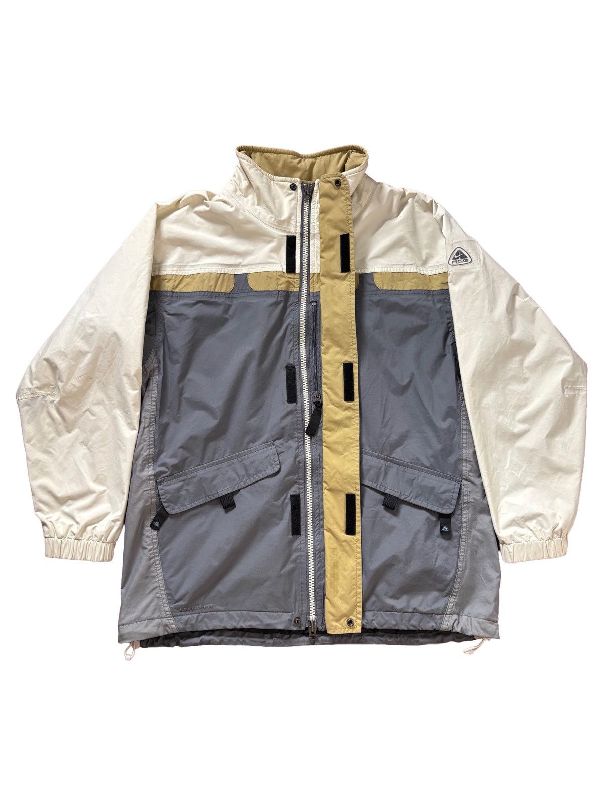Nike ACG Nike ACG Gray 3-Layer Stormfit Jacket US L Size US L / EU 52-54 / 3 - 3 Thumbnail