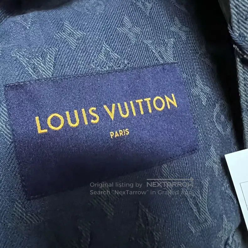 Louis Vuitton Louis Vuitton Blue Logo full-print single-breasted casual Size US M / EU 48-50 / 2 - 2 Thumbnail