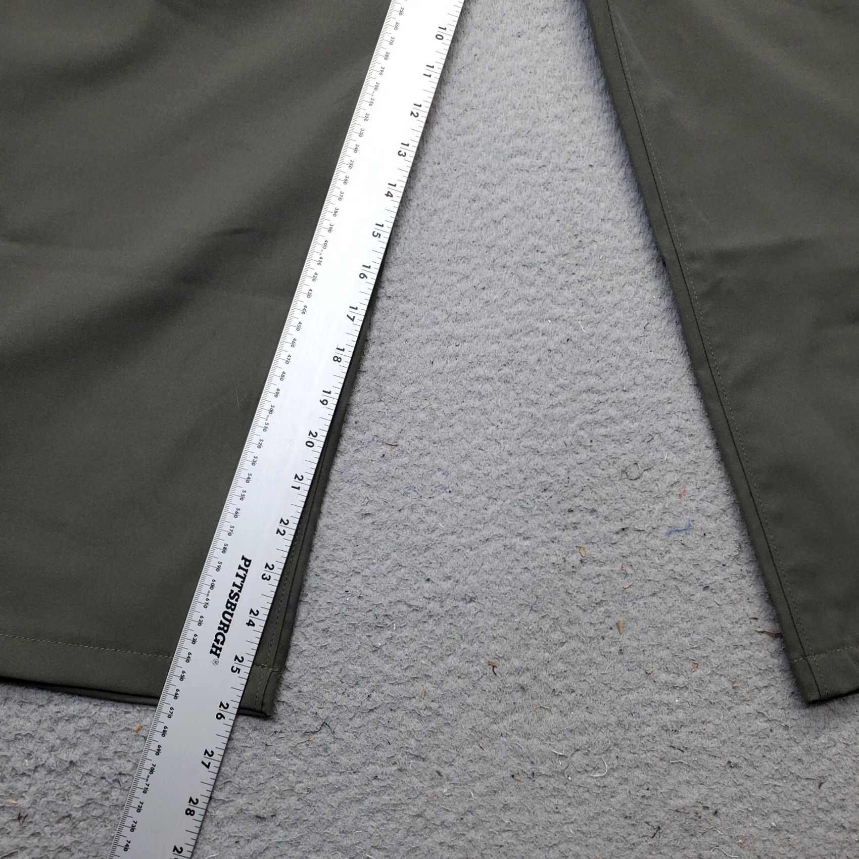 Lands' End Lands' End Men Green 37 Straight Leg Pants Dress Pants Regular Size: Mens Size 37: Green: Moisture Control: Preppy, Solid, Flat Front, Pockets, Sl... Size US 37 - 4 Thumbnail