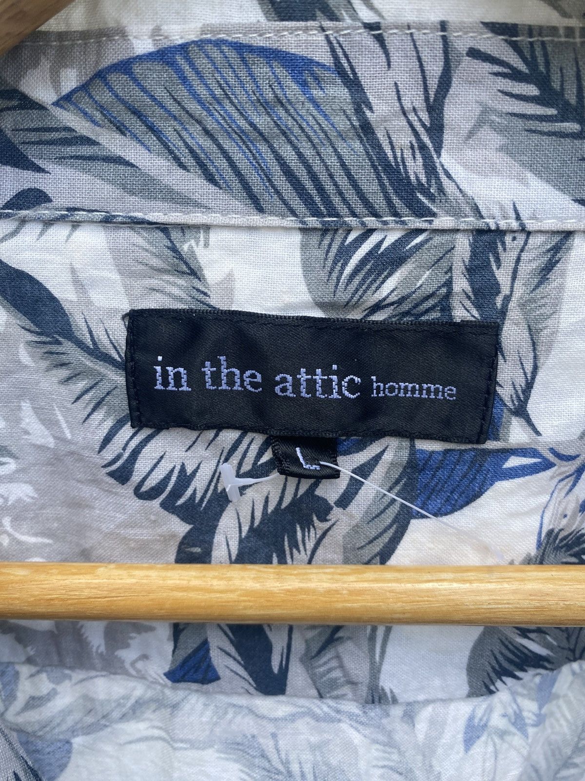 In The Attic In the attic homme floral shirts Size US L / EU 52-54 / 3 - 7 Thumbnail