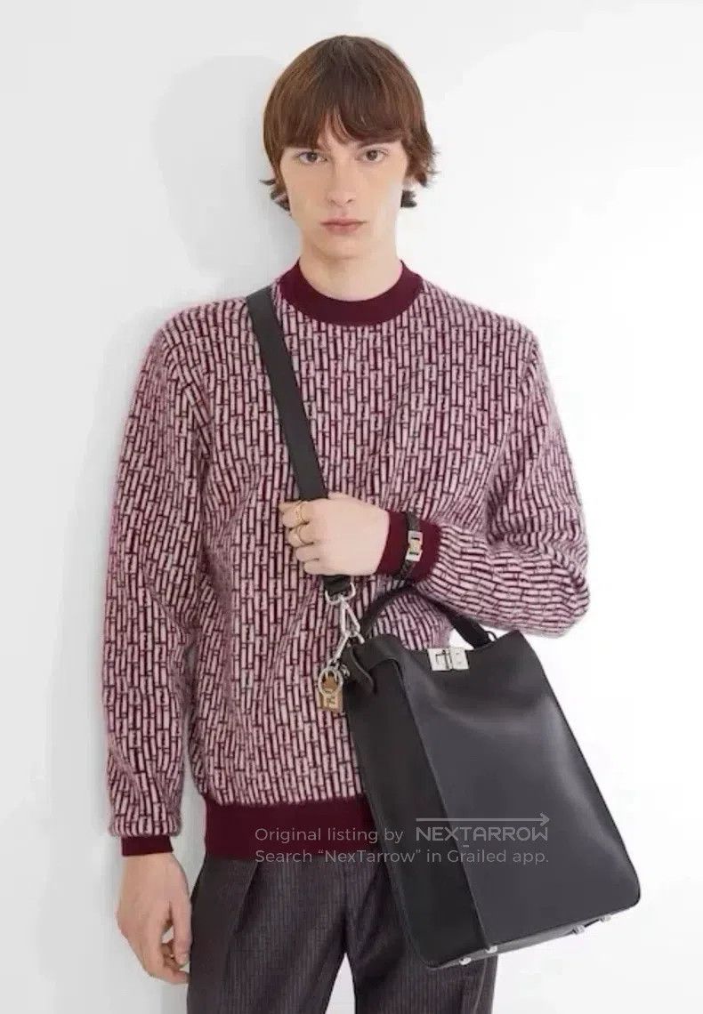 Fendi Fendi Men's Collar Sweater in Classic FF Logo Wine Red Size US S / EU 44-46 / 1 - 6 Thumbnail