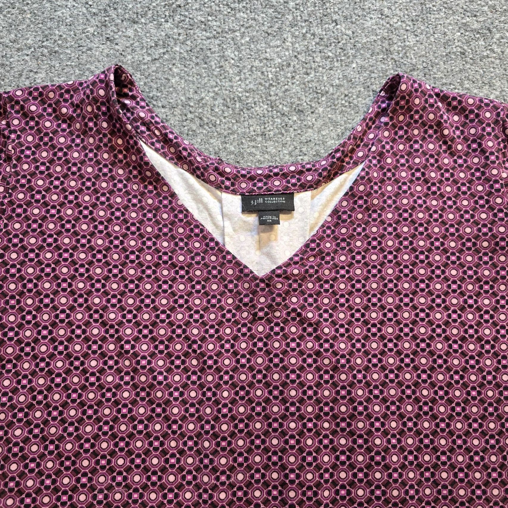 J. Jill J. Jill Top Womens 2X Purple Geometric 3/4 Sleeve V-Neck Stretch Wearever Casual Shirt Mens Womens Boys Girls Size XXL / US 16-18 / IT 52-54 - 2 Thumbnail