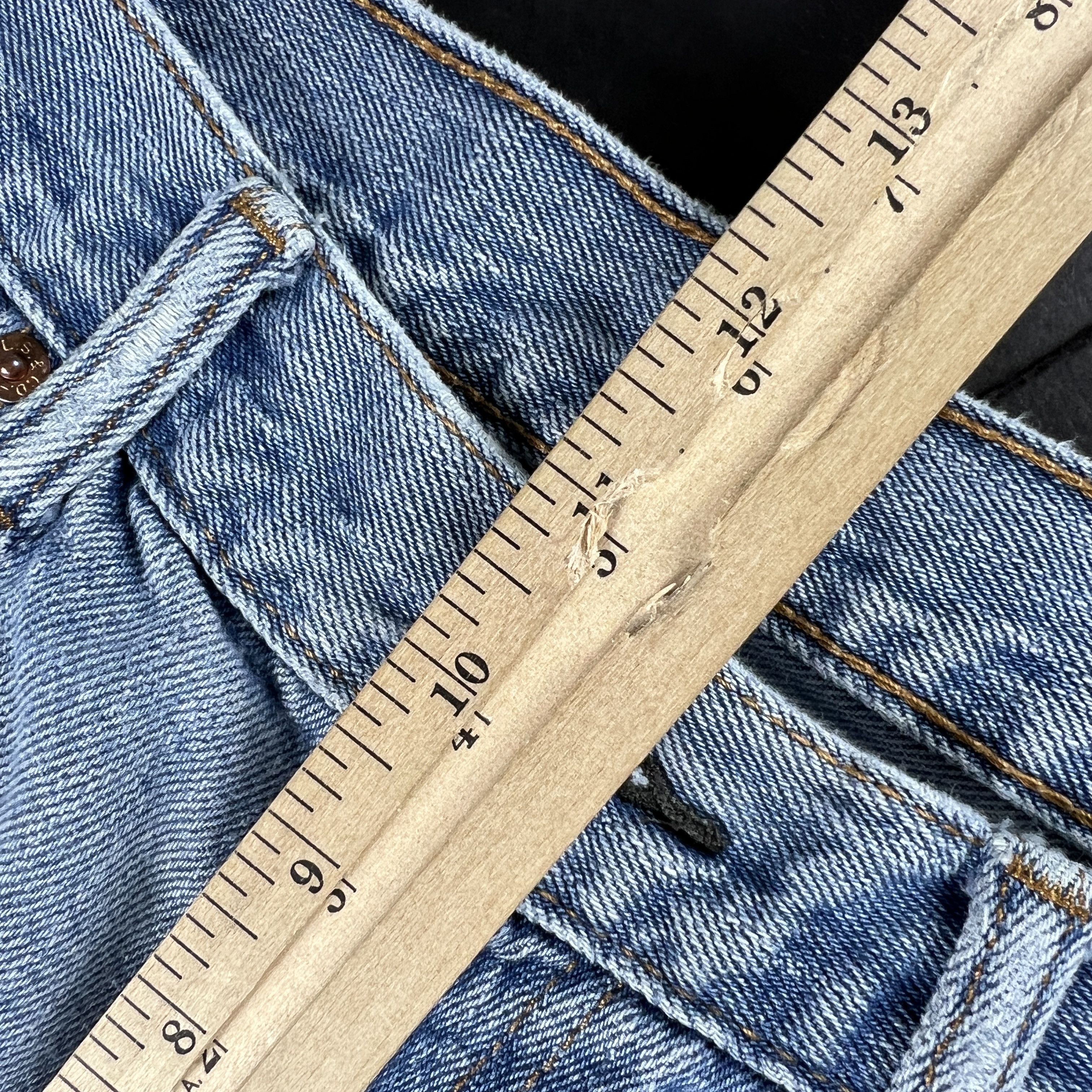 Levi's Levi's Jeans 505 Straight Leg Light Blue Distressed Denim Size US 35 - 21 Thumbnail