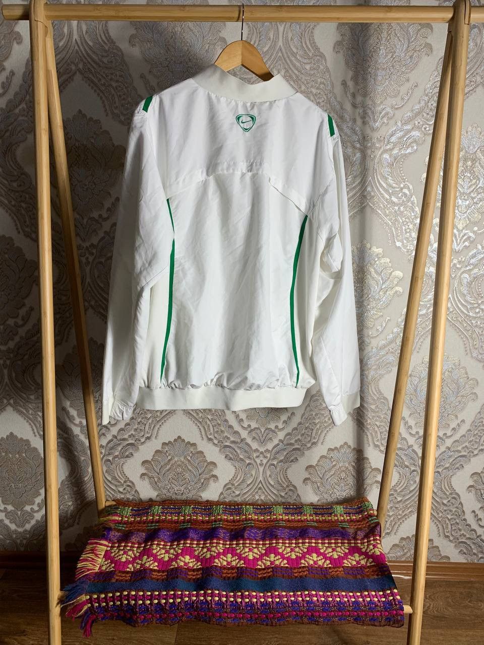 Vintage VERY RARE NIKE FC CELTIC SCOTLAND SOCCER LIGHT JACKET RETRO Size US XL / EU 56 / 4 - 9 Thumbnail