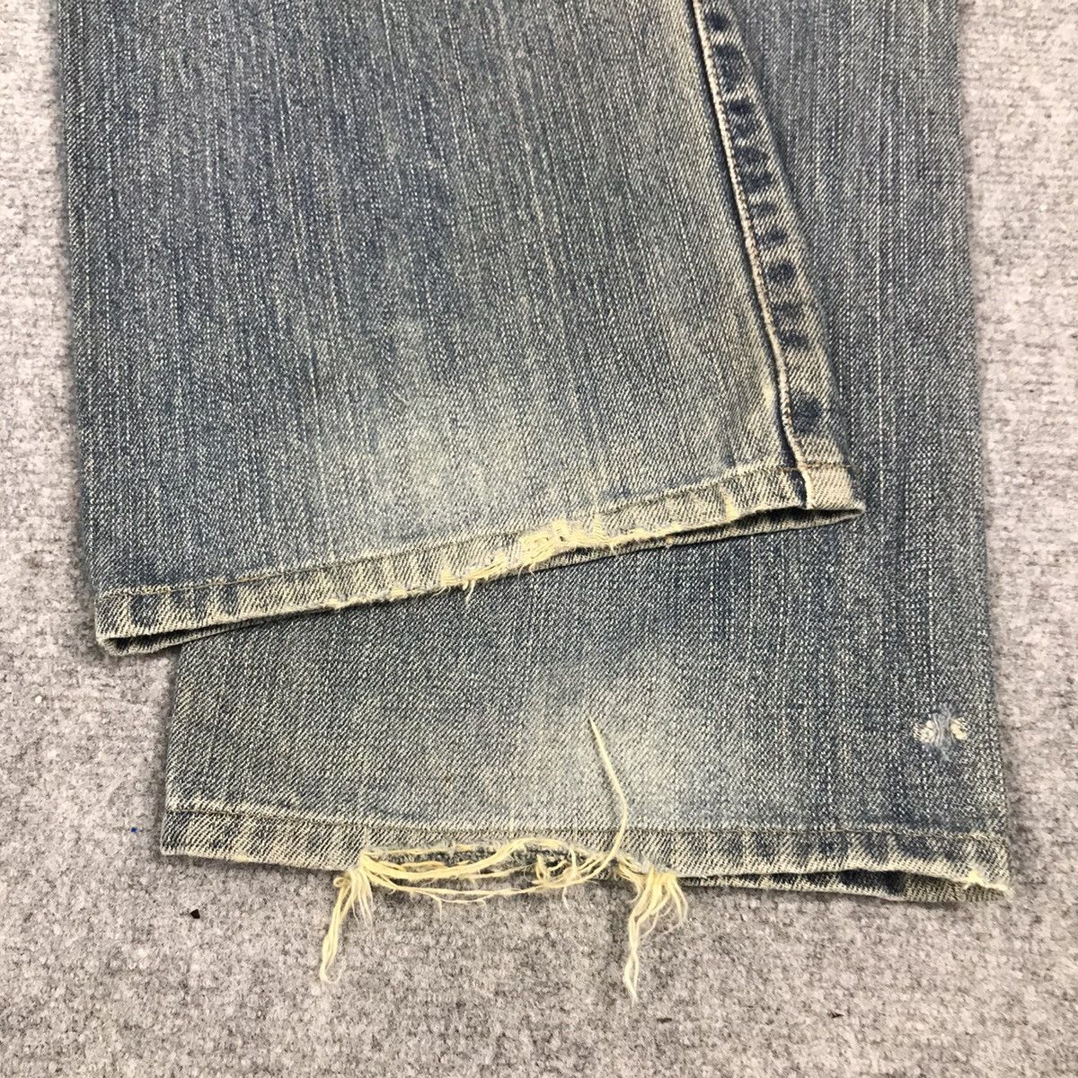Japanese Brand BAGGY EDWIN SELVAGE DISTRESSED DENIM PANTS Size US 30 / EU 46 - 13 Thumbnail