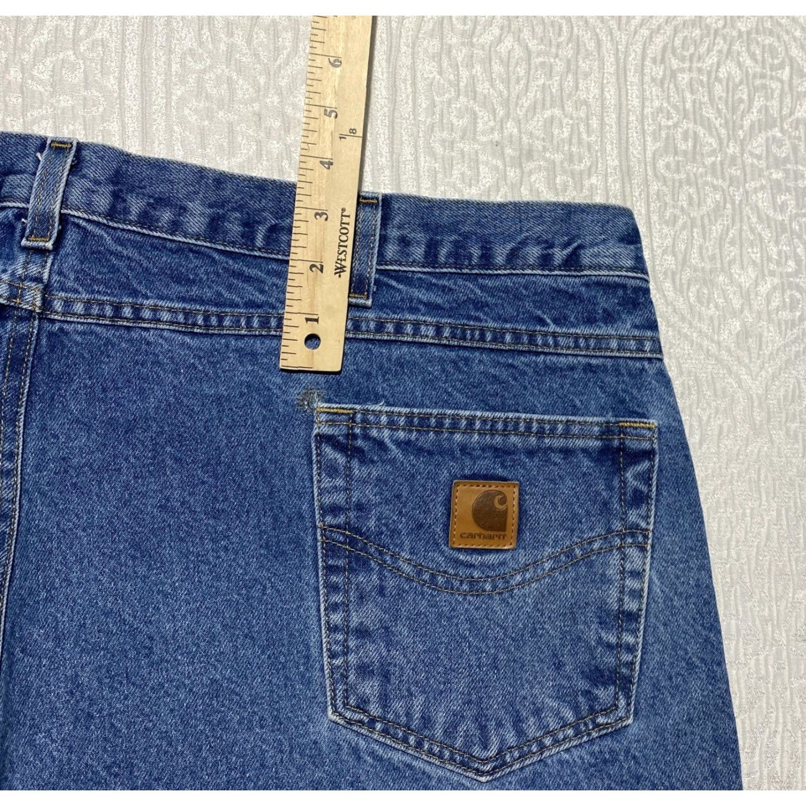 Carhartt VINTAGE Carhartt Jeans Mens 46x32 Blue Relaxed Fit Straight Leg Denim Workwear B17-DST Size US 30 / EU 46 - 2 Thumbnail