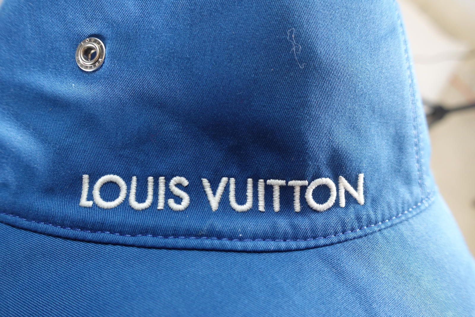 Louis Vuitton Louis Vuitton Monogram Essential Bucket Hat Size ONE SIZE - 5 Thumbnail