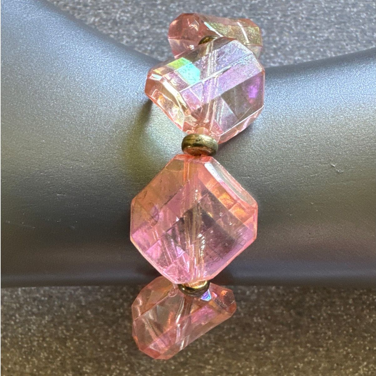 Other Clear Pink Faceted Beads Stretchy Bracelet Size ONE SIZE - 1 Thumbnail