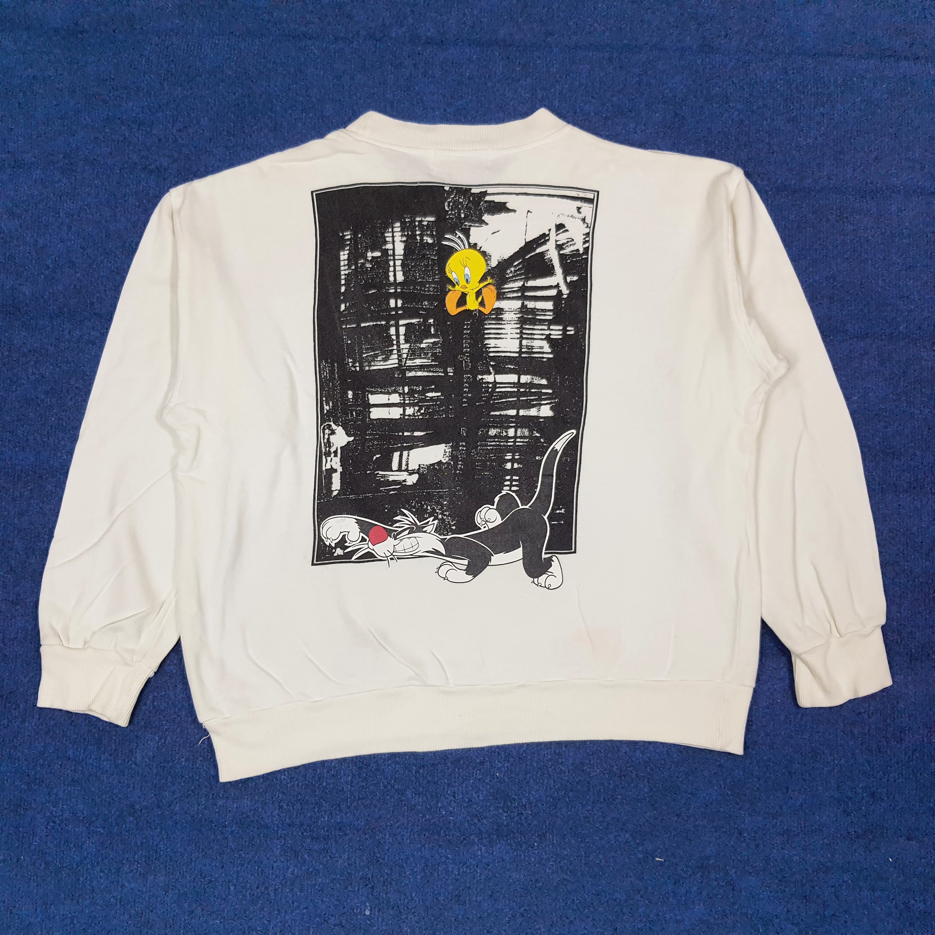 Warner Bros Vintage Warner Bros Looney Tunes Sweatshirt C268N1 Size US L / EU 52-54 / 3 - 1 Thumbnail