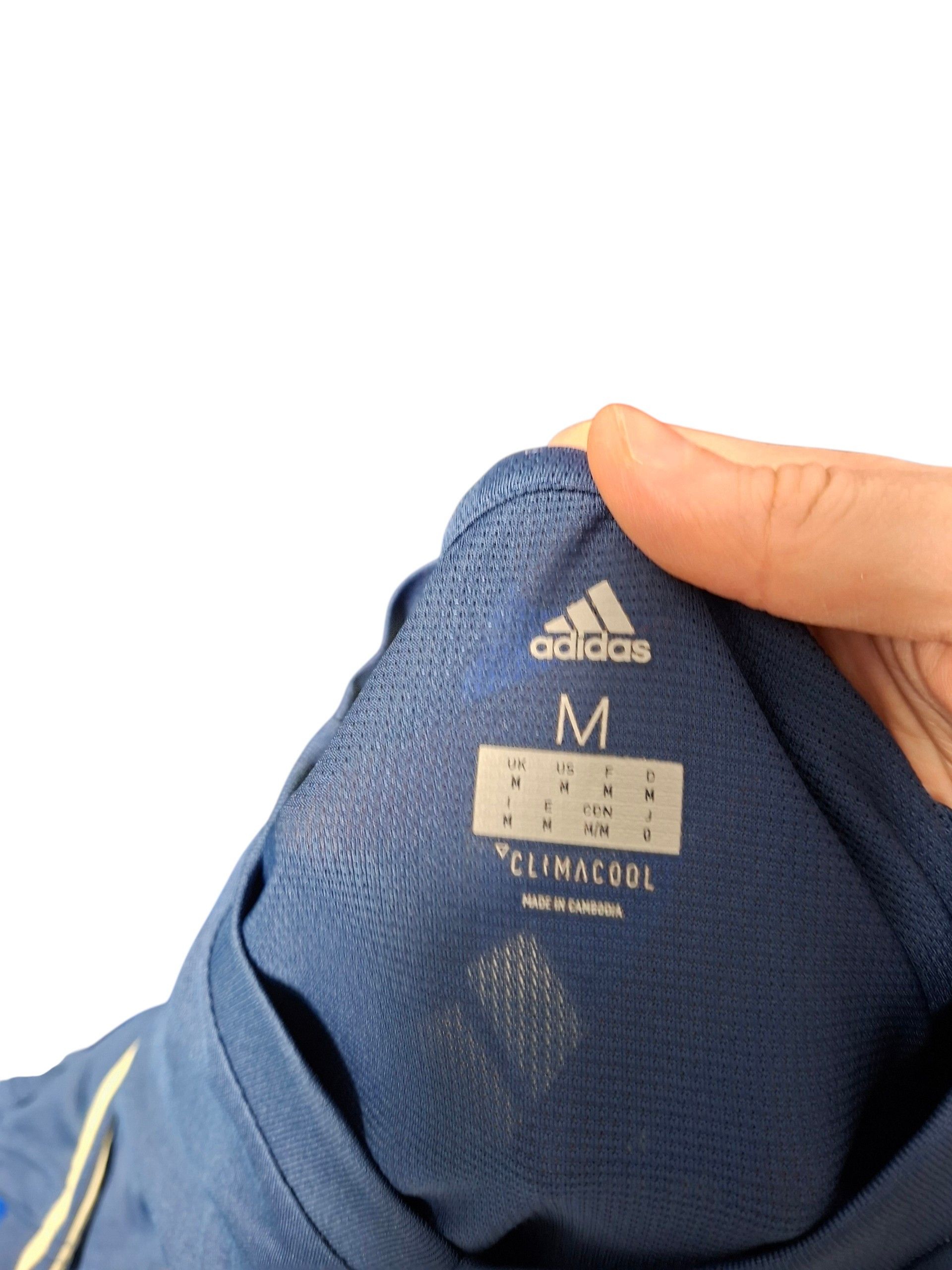 Adidas SWEDEN ADIDAS VINTAGE 2017 TRAINING SOCCER JERSEY TEE Size US M / EU 48-50 / 2 - 4 Thumbnail
