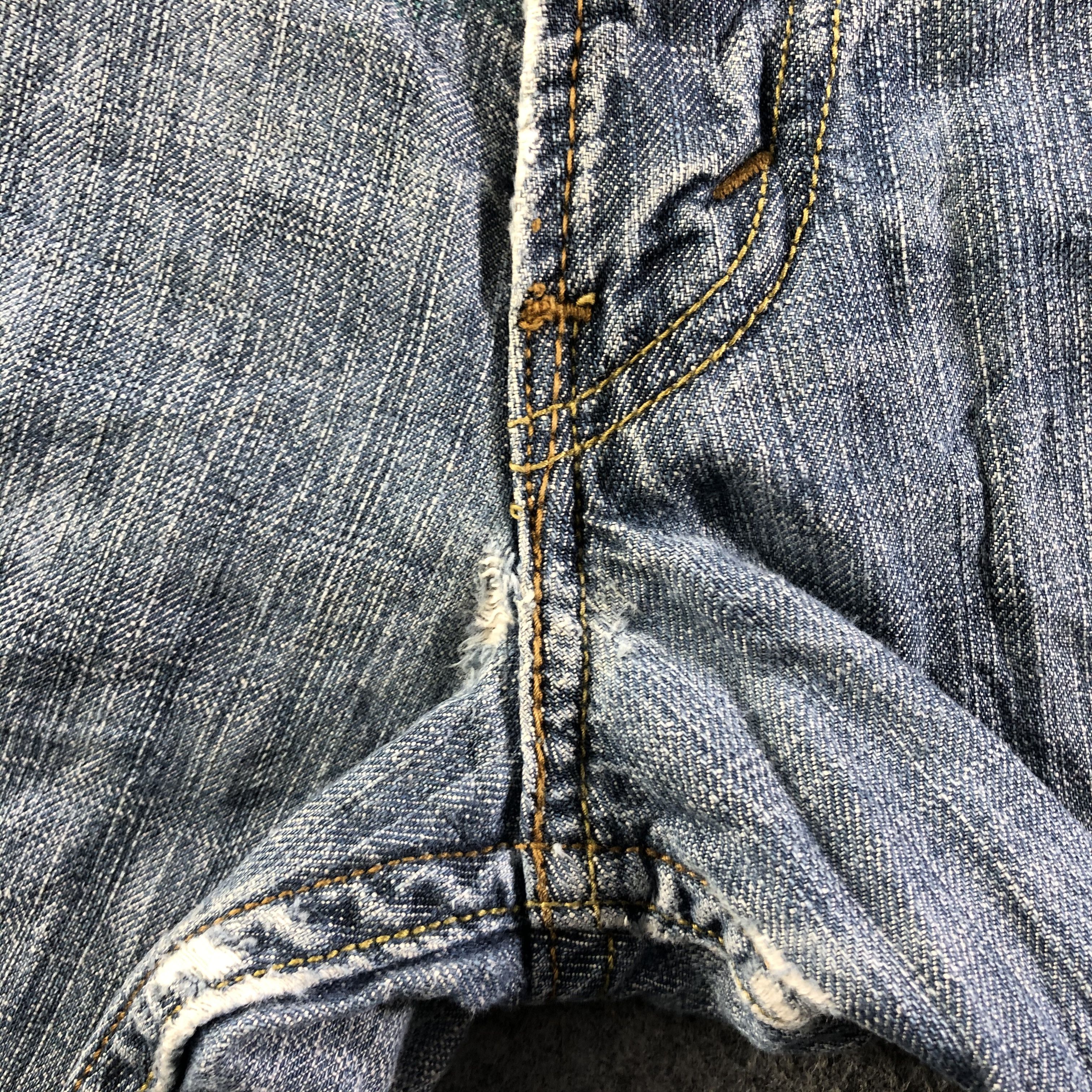 Levi's Vintage Levis 514 Jeans-J3345 Size US 35 - 8 Thumbnail