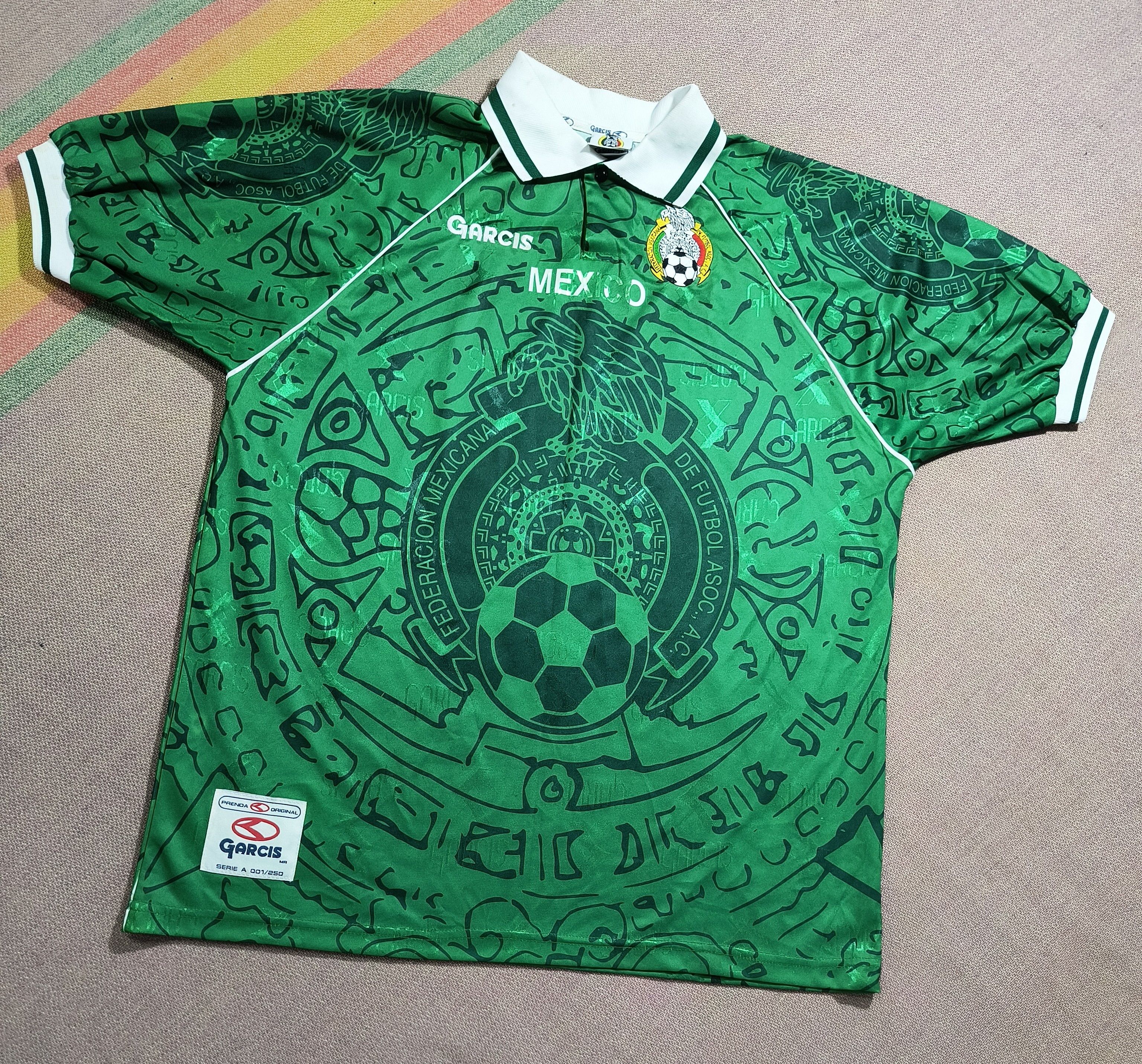 Vintage Vintage Garcis Mexico national team 1999 home jersey Size US XL / EU 56 / 4 - 2 Thumbnail