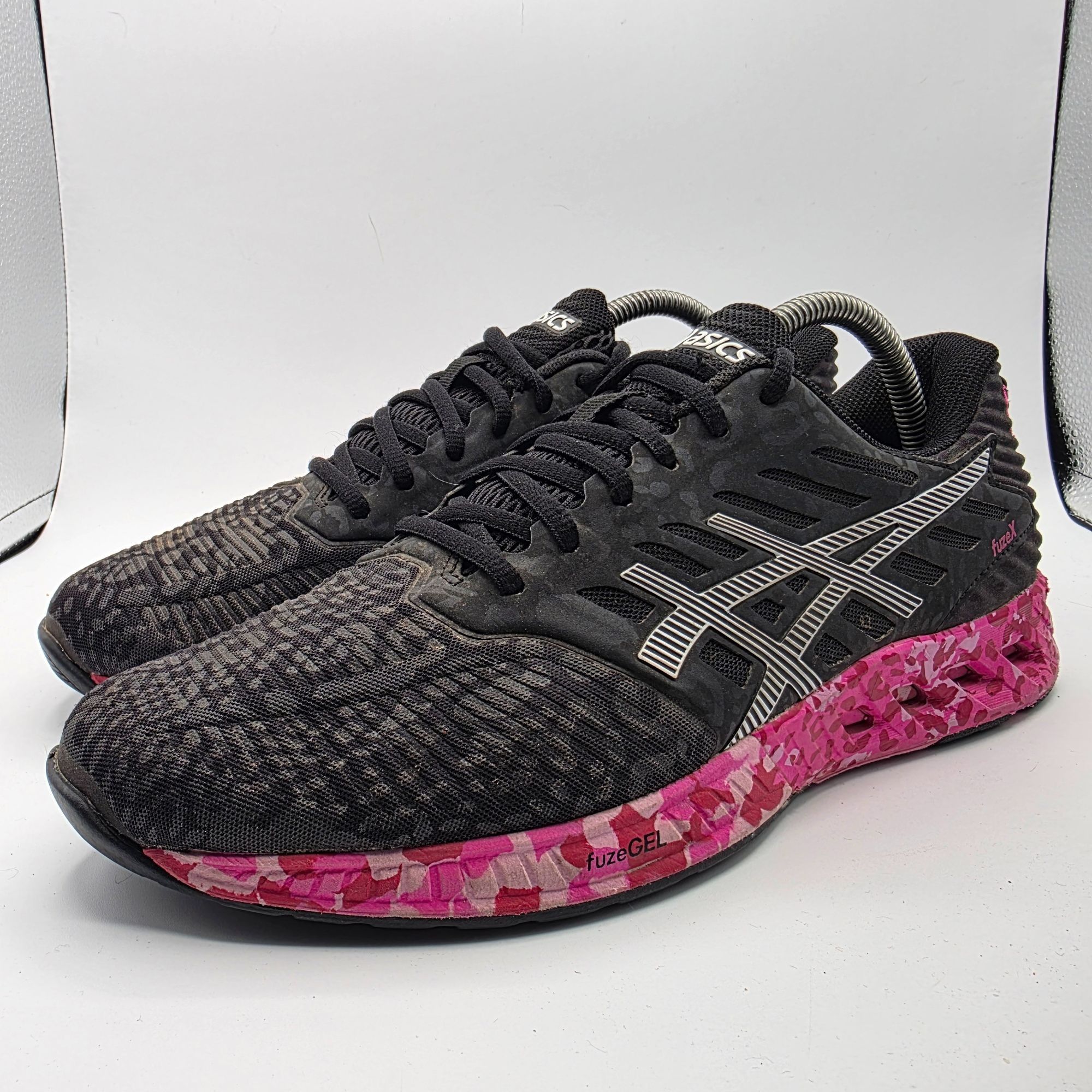 Asics Asics FuzeX Breast Cancer Awareness Mens Size 9 Black Pink A Size US 9 / EU 42 - 4 Thumbnail