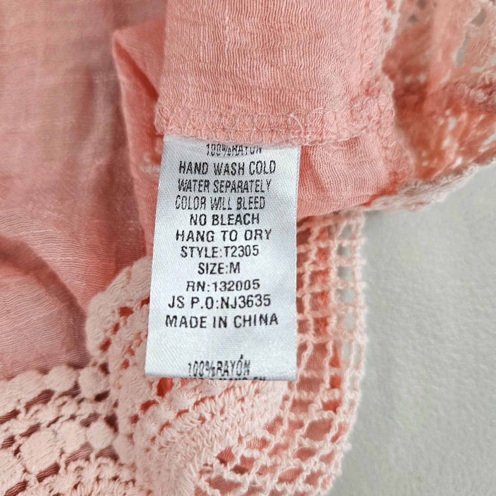 Pinko Entro Womens Top Sz Medium Pink Sleeveless Crochet Lace Rayon T-Shirt Blouse Size M / US 6-8 / IT 42-44 - 5 Thumbnail