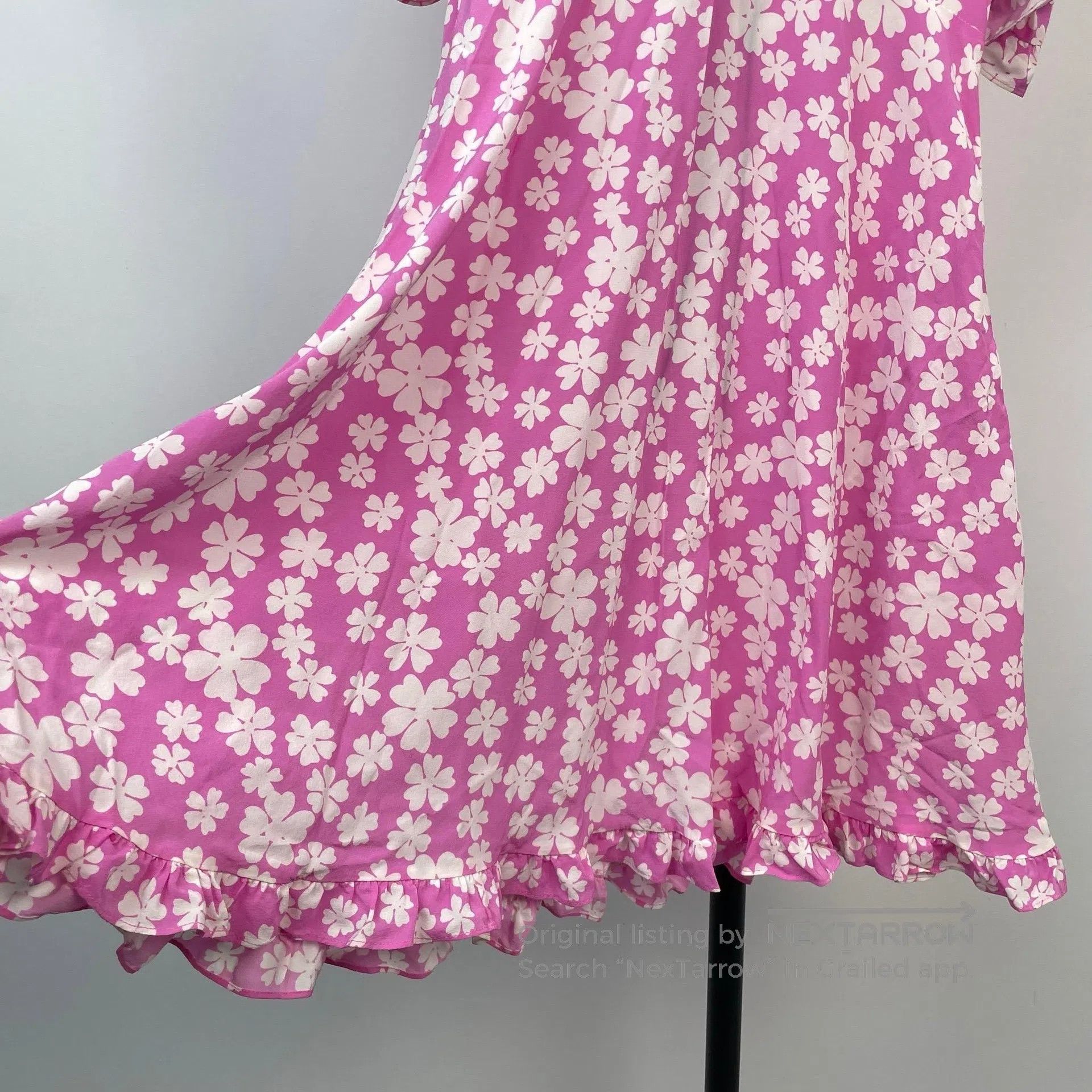 Miu Miu Miu Miu Pink mulberry silk floral print dress Miu Miu styl Size S / US 4 / IT 40 - 9 Thumbnail
