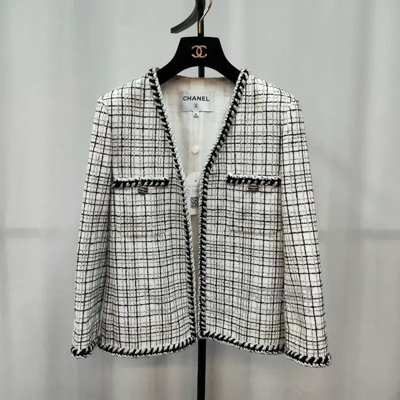 Chanel Chanel Colourful cotton twill jacket Size XS / US 0-2 / IT 36-38 - 1 Thumbnail