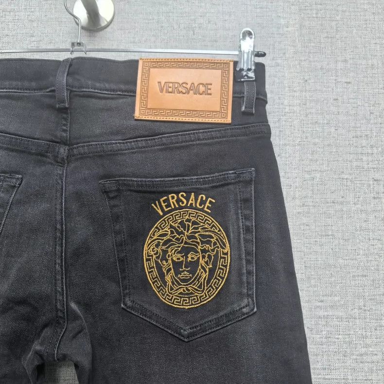 Versace Versace Embroidered Medusa men's jeans Size US 34 / EU 50 - 8 Thumbnail