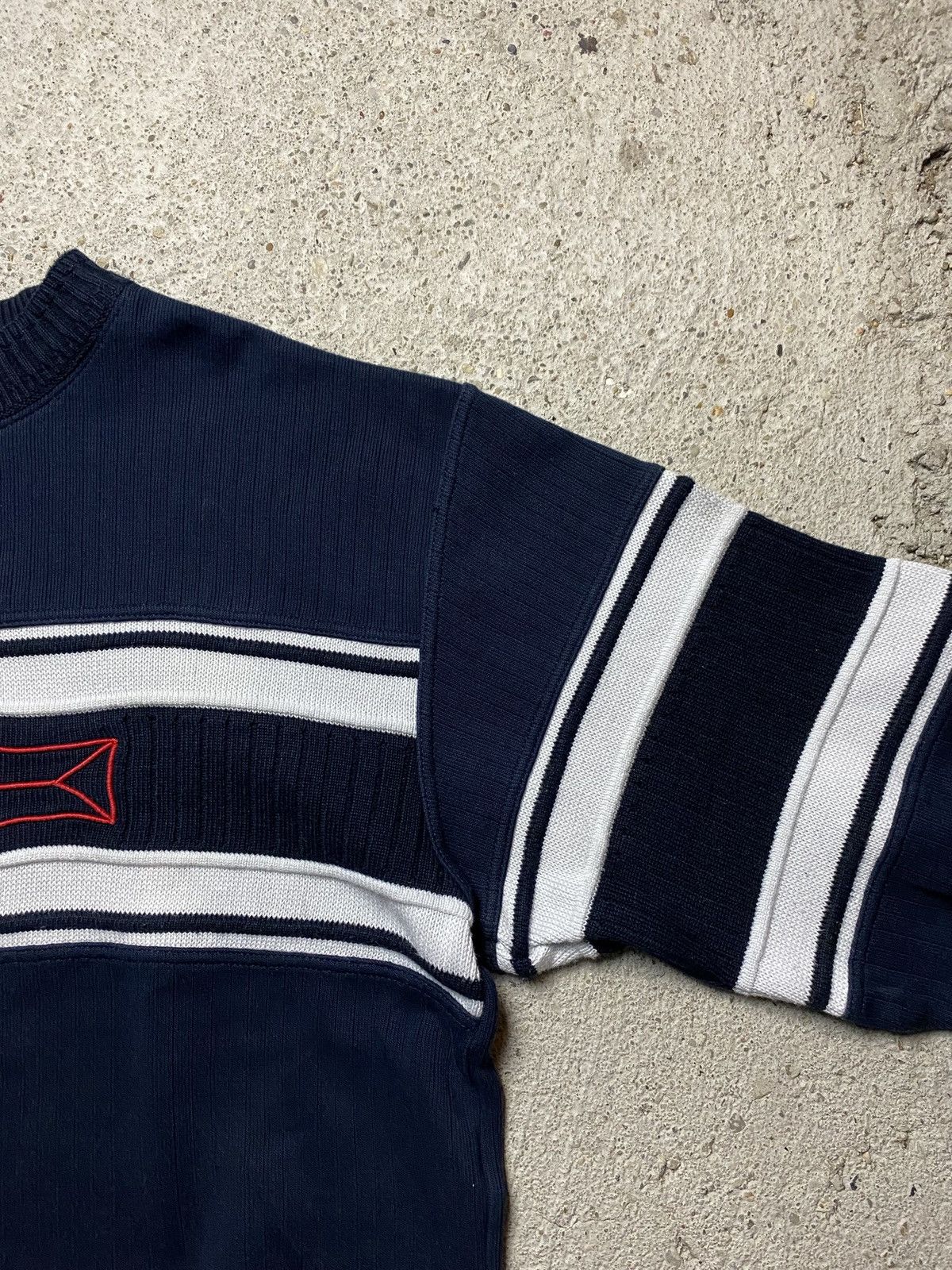 Carlo Colucci Carlo colluci knitwear sweater navy scandinavia czech Size US L / EU 52-54 / 3 - 7 Thumbnail
