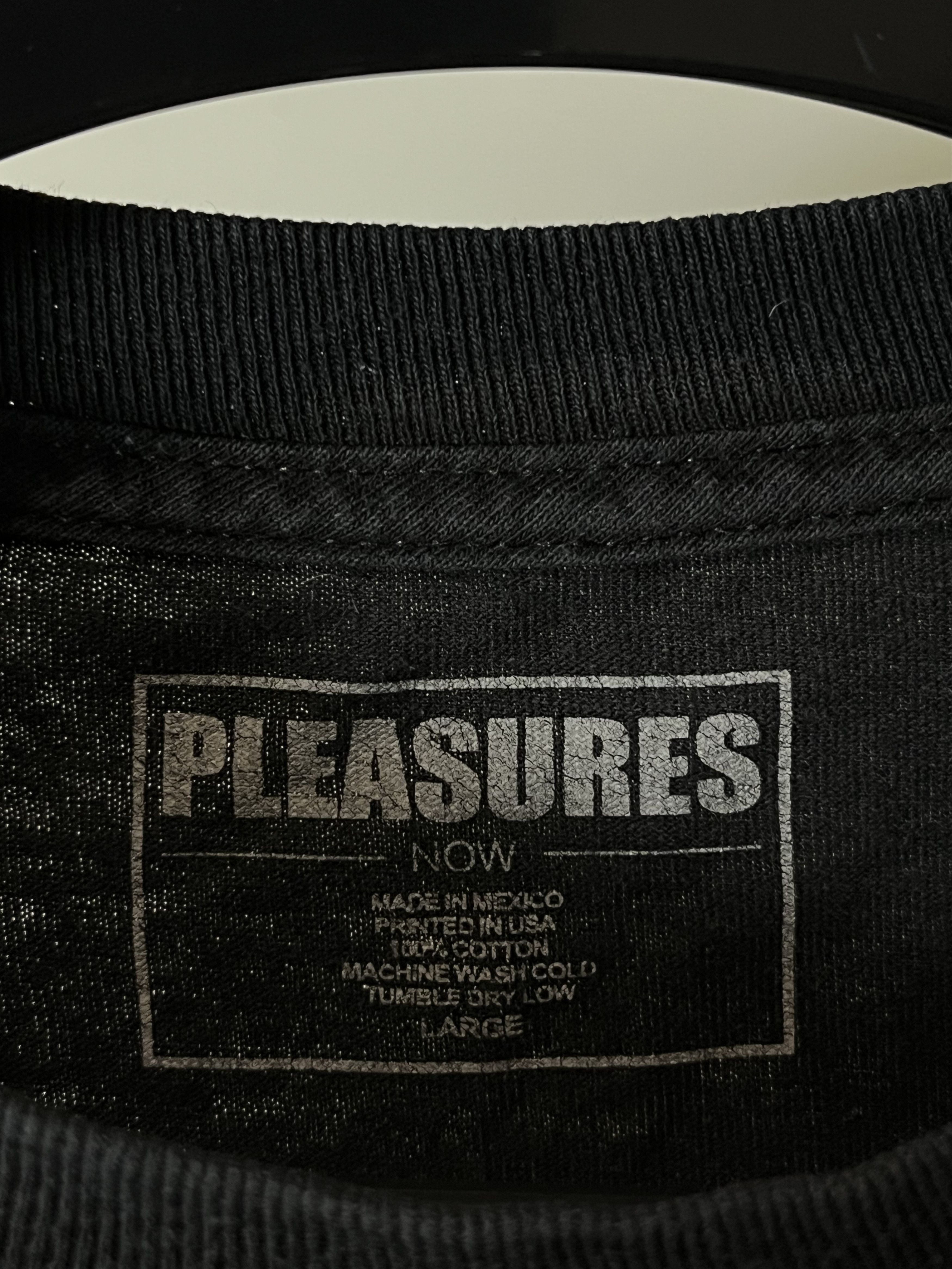 Pleasures Pleasures „Love Your Mama" Earth Shirt Sleeve T-Shirt Black Size US L / EU 52-54 / 3 - 4 Thumbnail