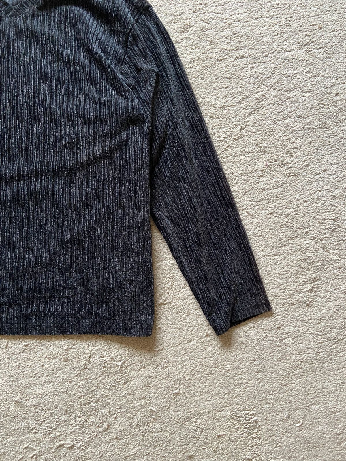 Yoshiyuki Konishi Vintage Yoshiyuki Konishi Ficce Uomo Velvet Long Sleeve Size US L / EU 52-54 / 3 - 4 Thumbnail