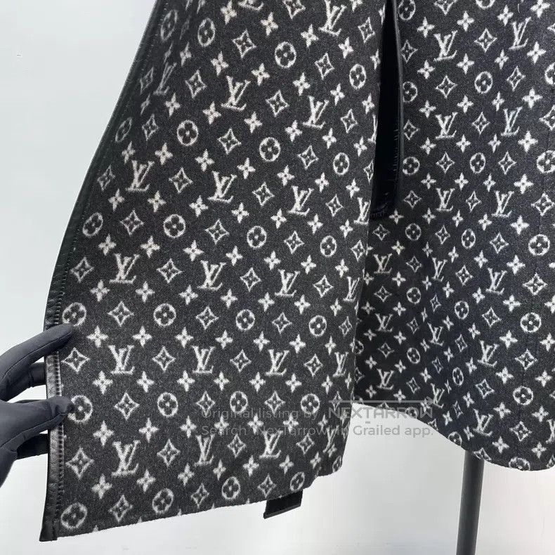 Louis Vuitton Louis Vuitton Black Old Flower Full Print Bathrobe Coat Size S / US 4 / IT 40 - 3 Thumbnail