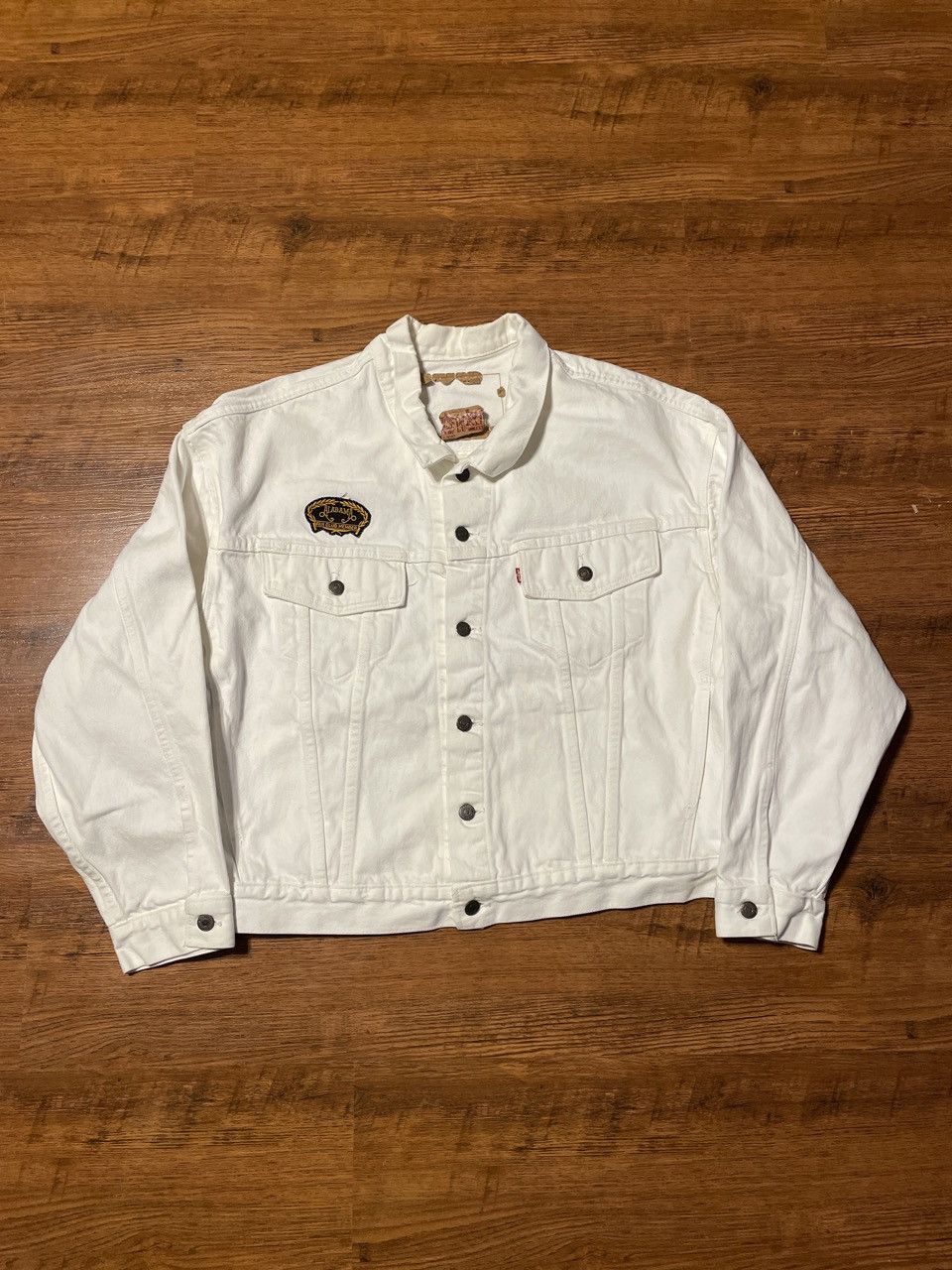 Levi's Vintage Levi’s White Denim Trucker Jacket Size US L / EU 52-54 / 3 - 7 Thumbnail