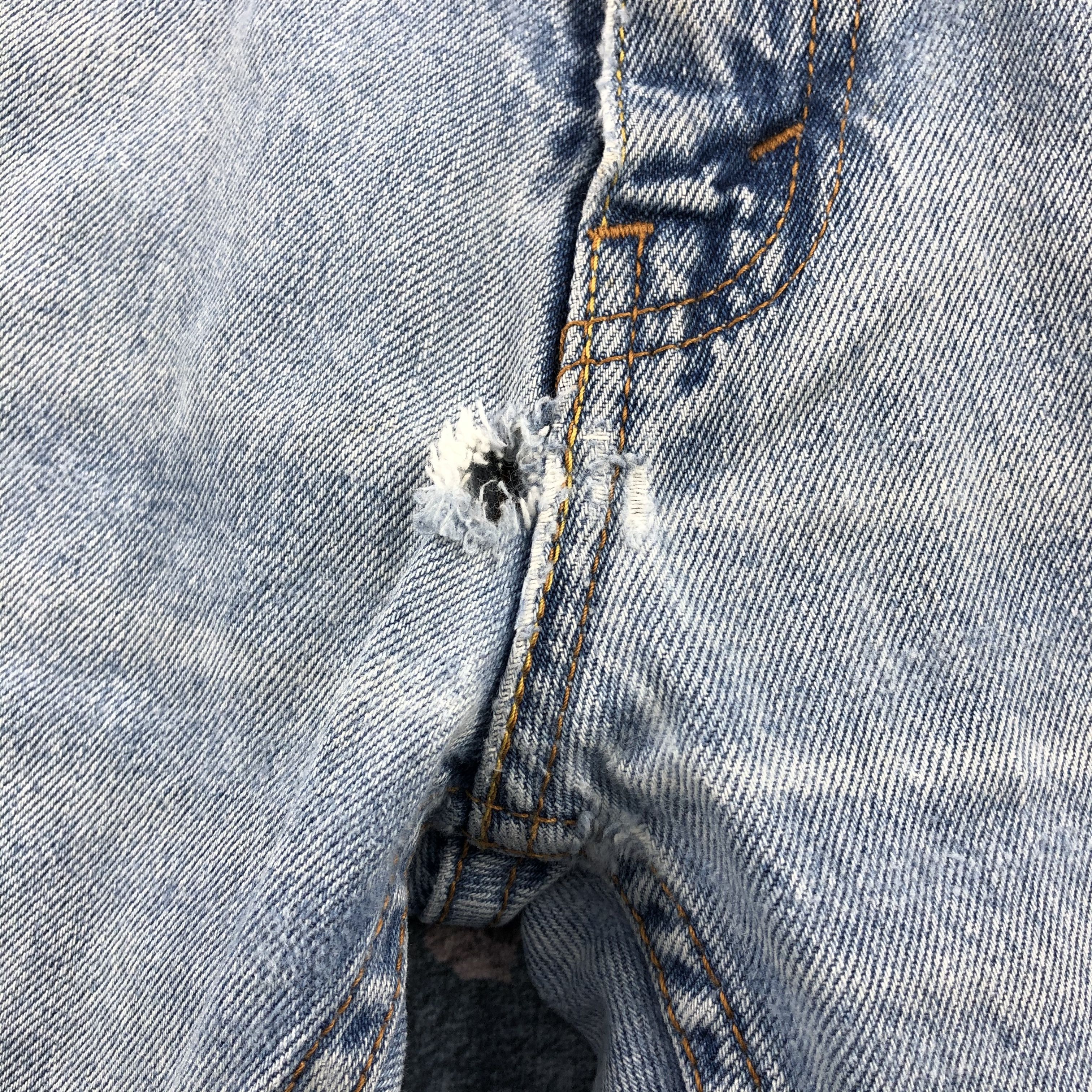 Levi's × Vintage Vintage Blue Wash Levis 505 Jeans-JM2466 Size US 37 - 11 Thumbnail